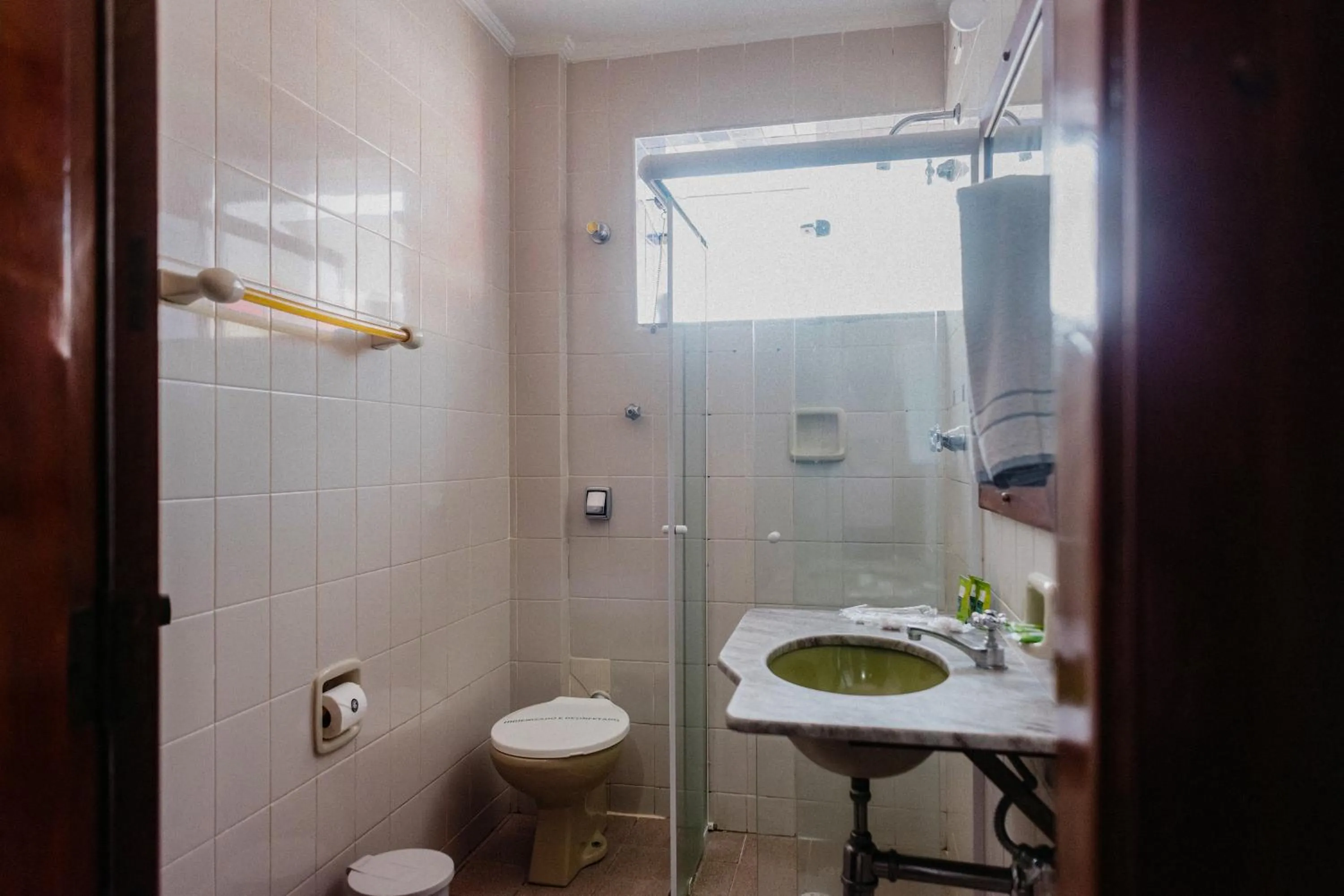 Toilet in Hotel São Charbel