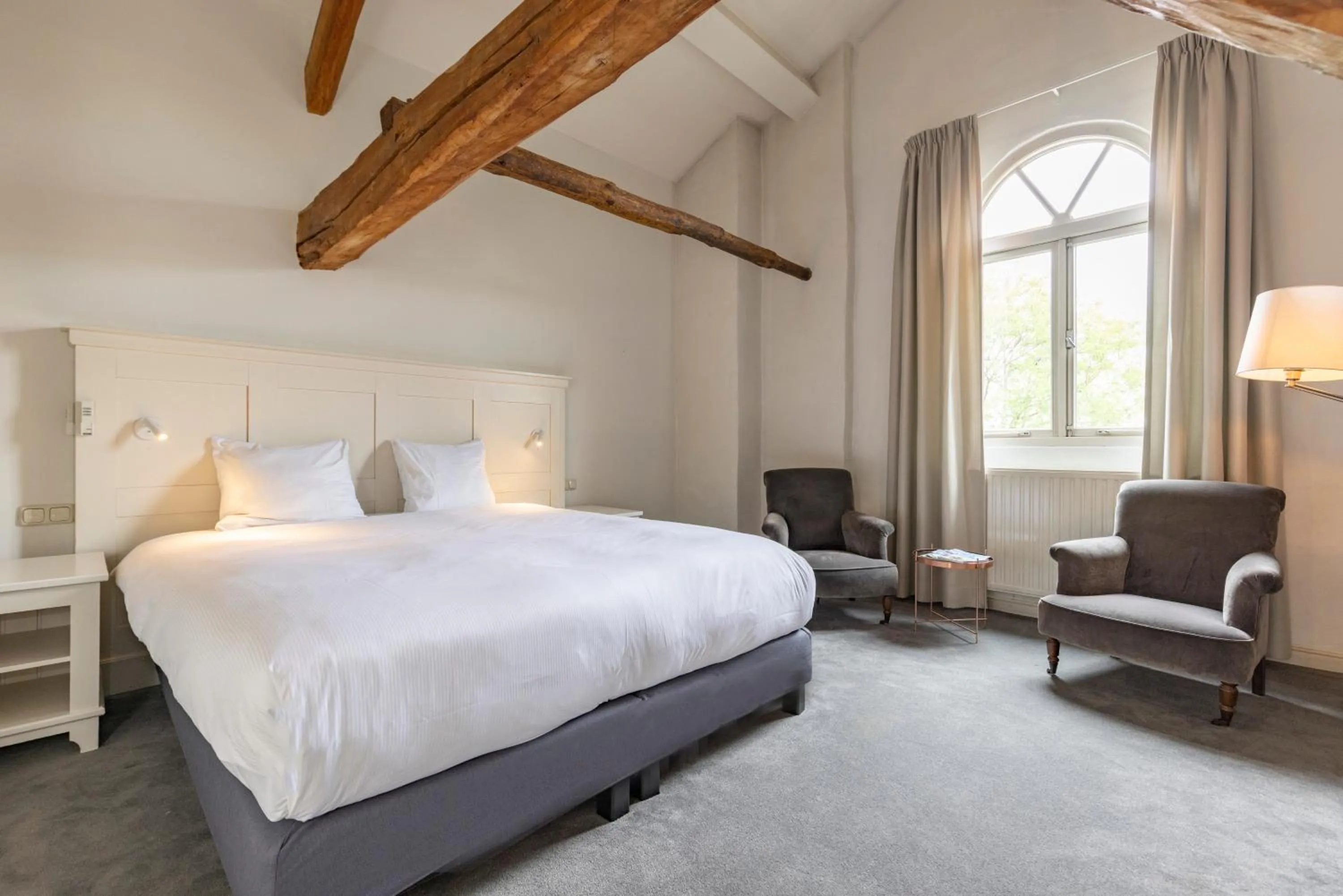 Bedroom, Bed in Fletcher Hotel Château De Raay