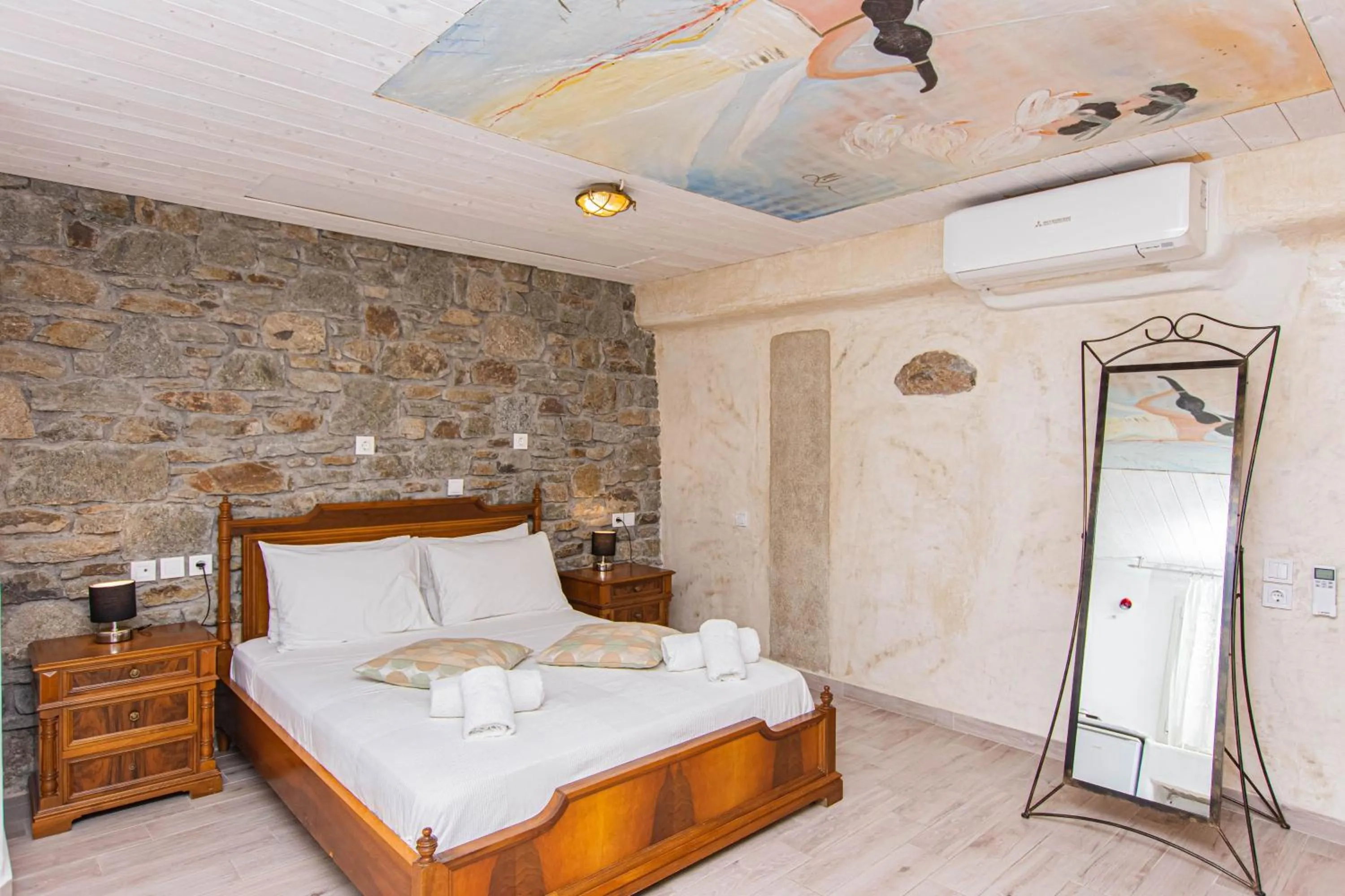 Bed in Peristeronas Village