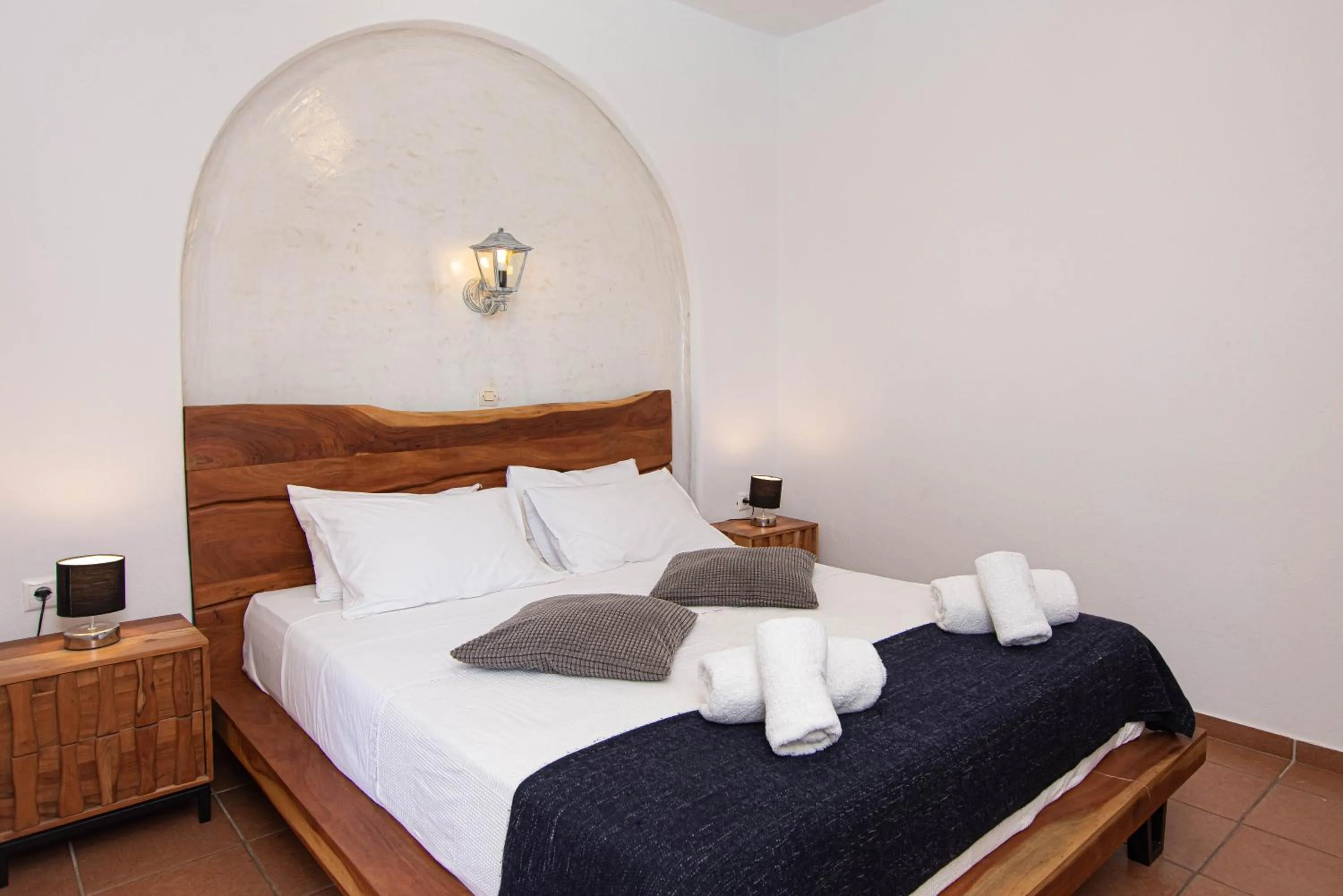 Bed in Peristeronas Village