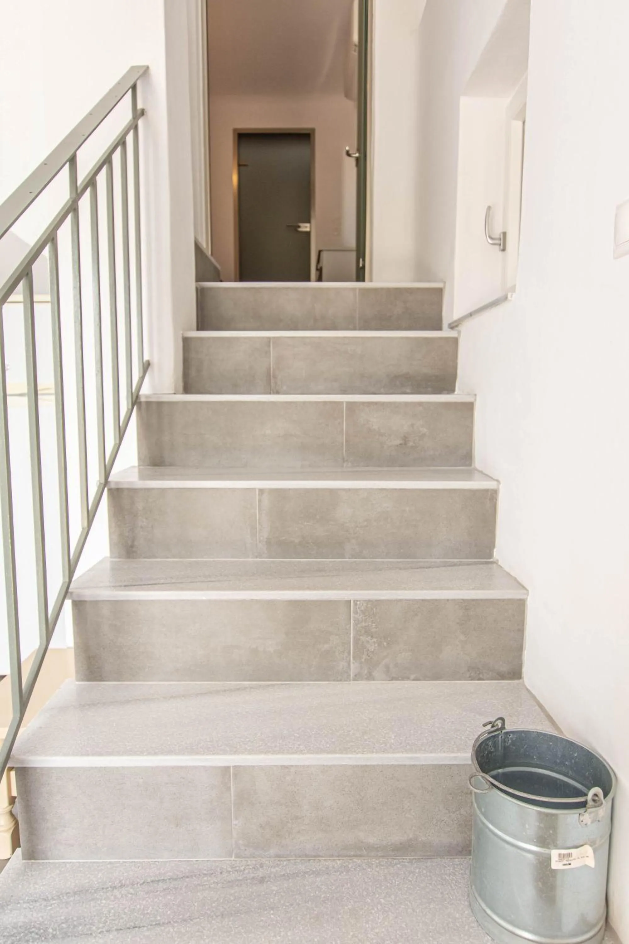 Peristeronas Village