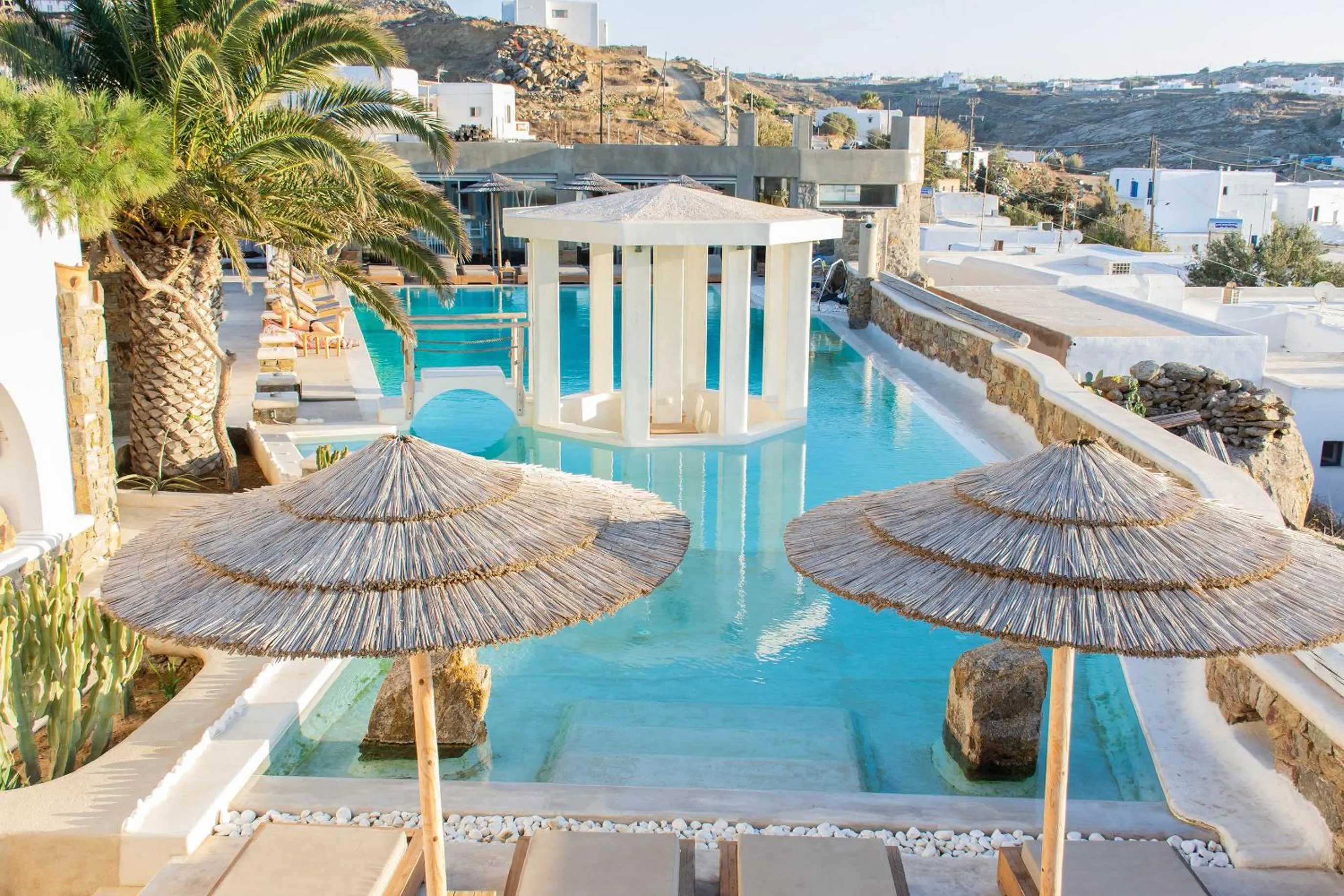 Peristeronas Village