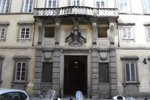 Palazzo Tucci Apartments