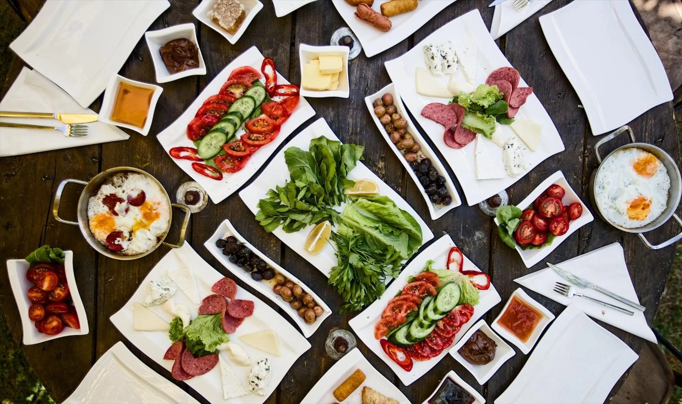 Garden in Miro Mara Boutique Hotel & Lounge Bar