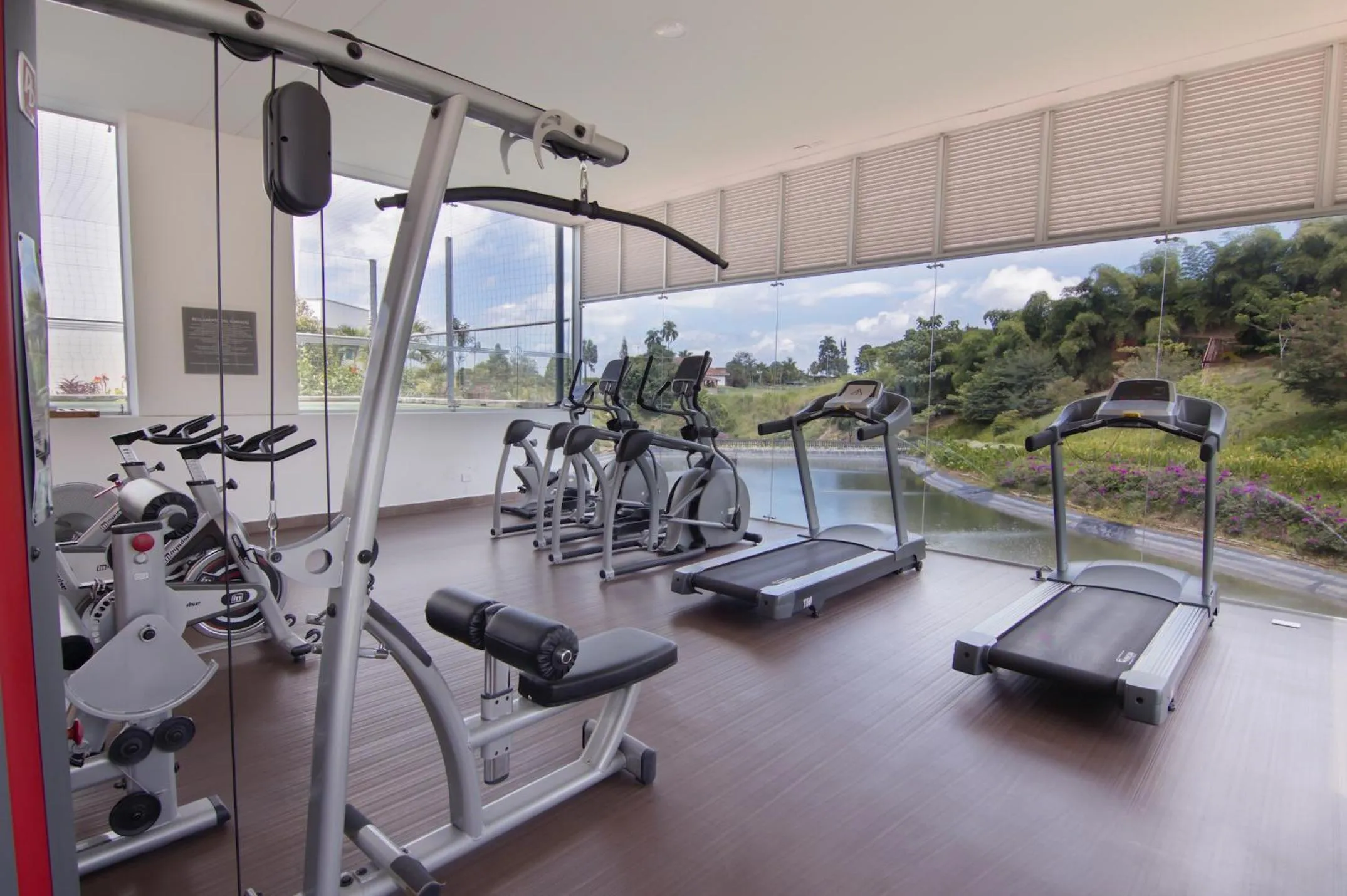 Fitness centre/facilities in Sonesta Hotel Pereira