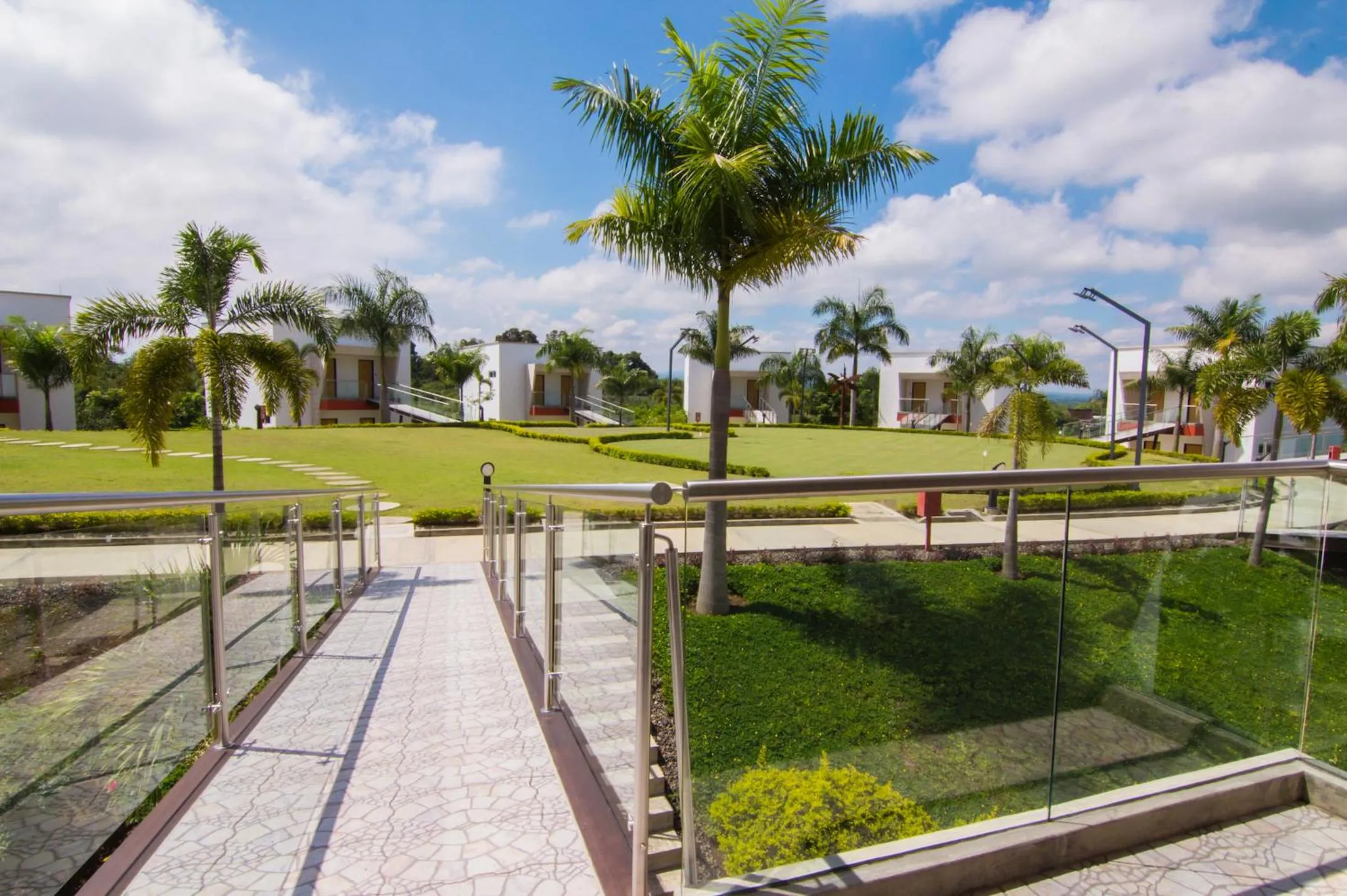 Day in Sonesta Hotel Pereira