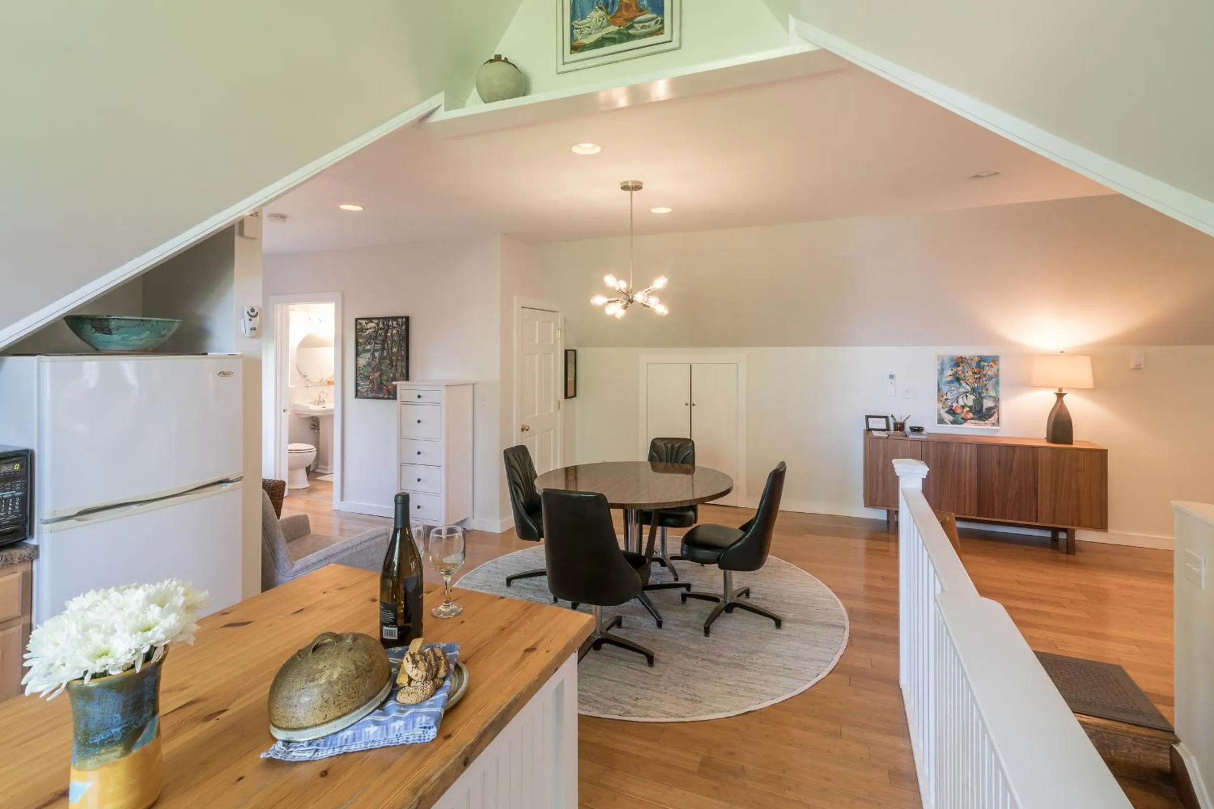 The Carriage House Loft