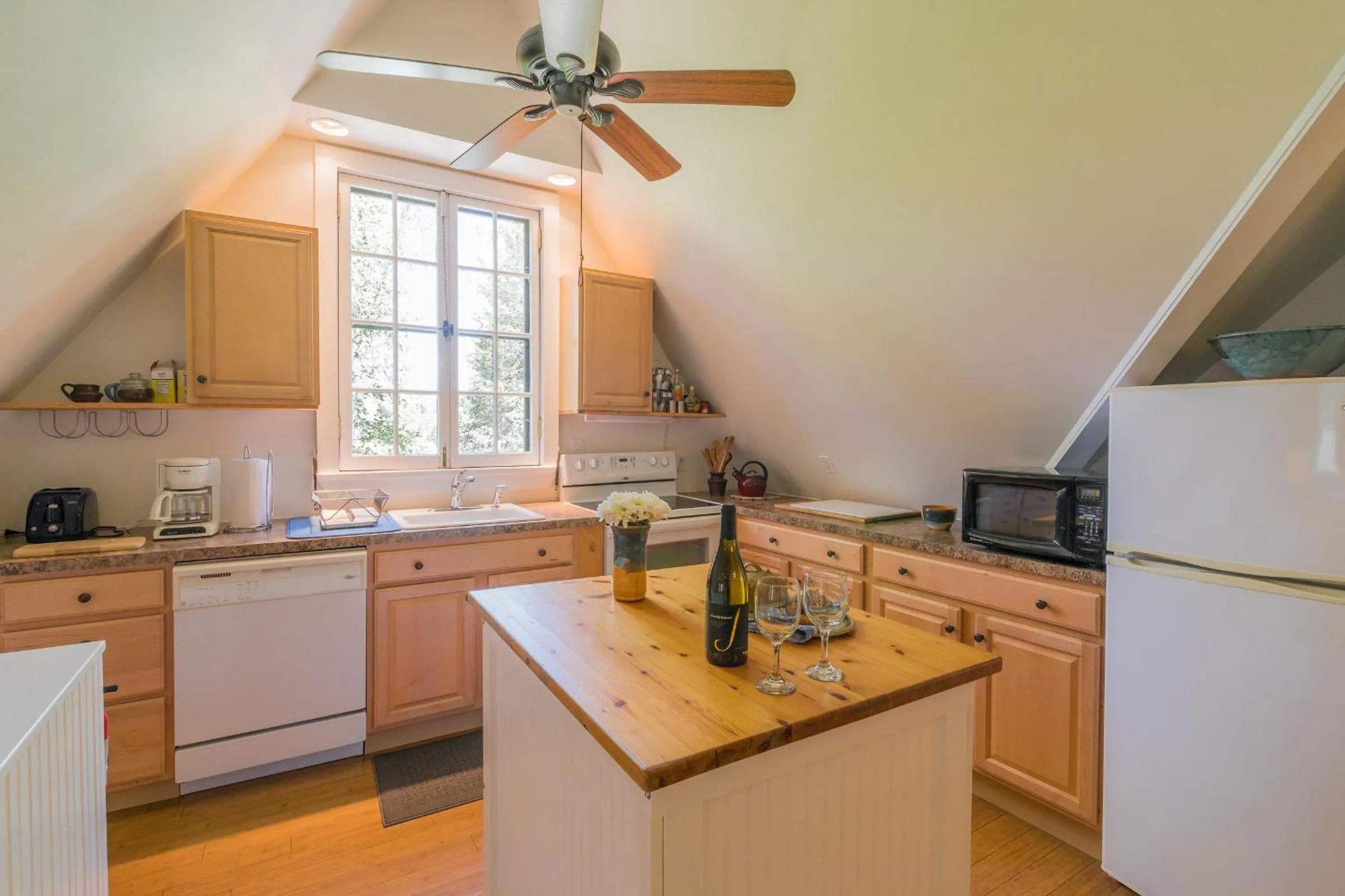 The Carriage House Loft