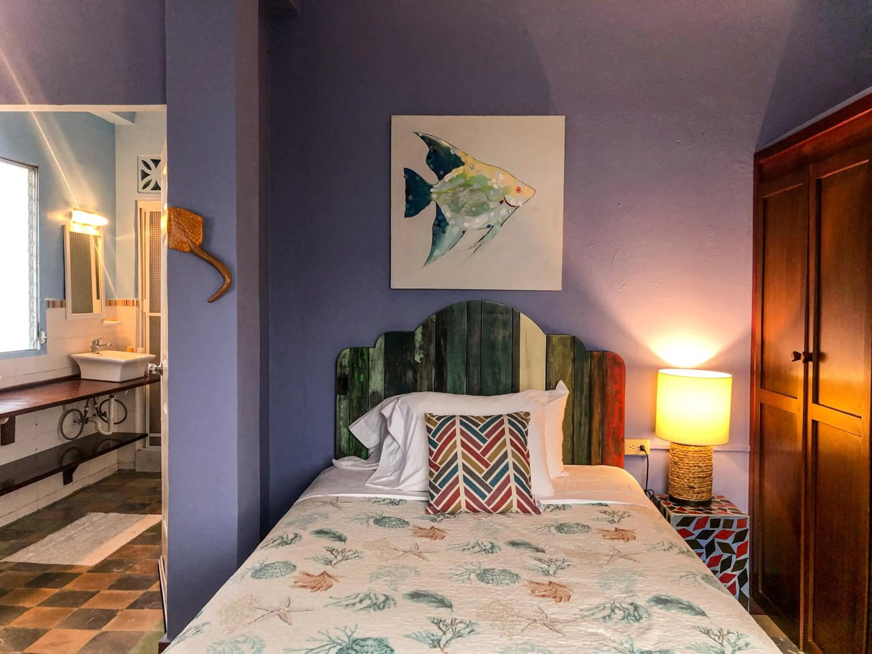 Bedroom, Bed in Casa Congo & Casa Rayo Verde - Restaurante - Galeria de arte