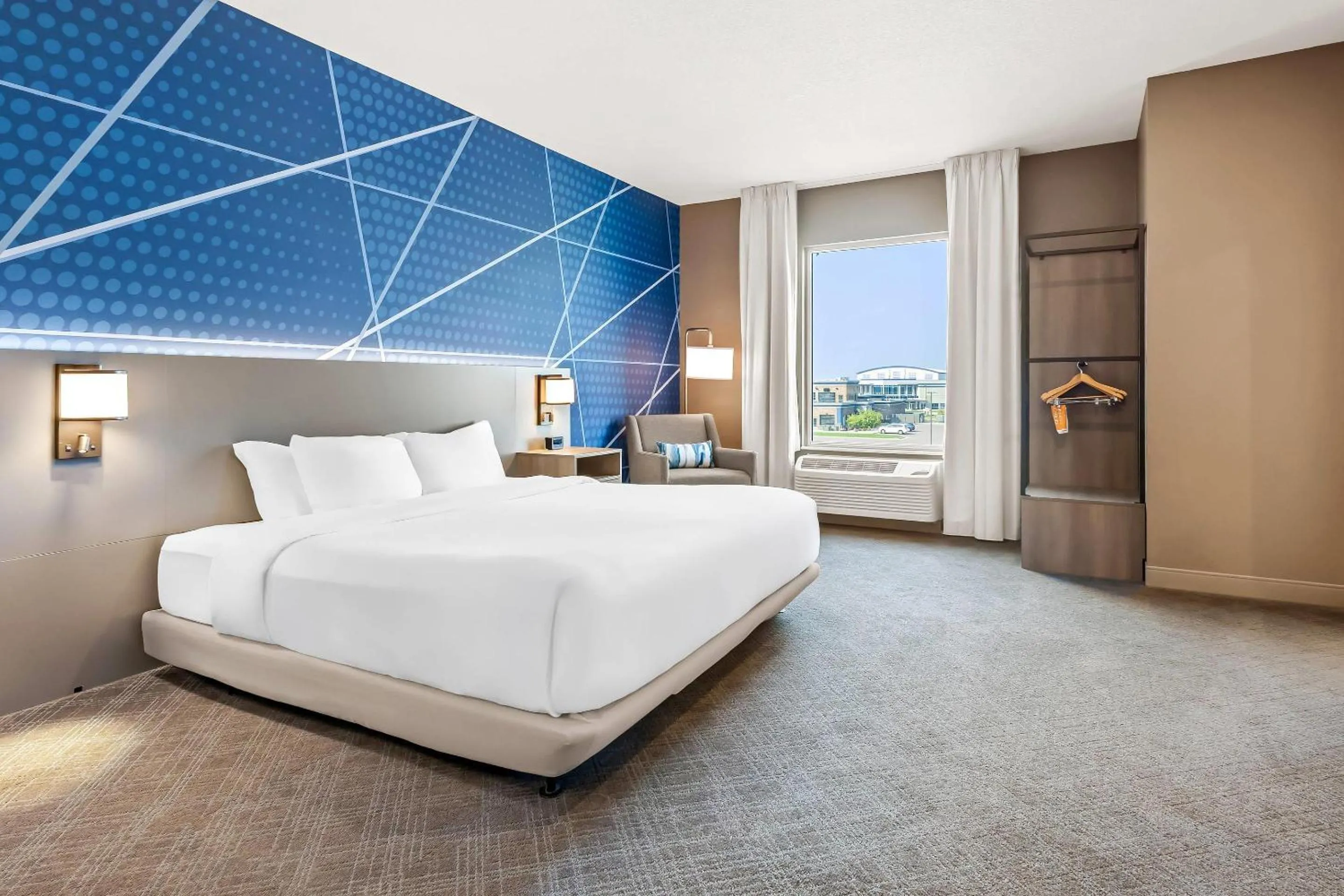 Bedroom, Bed in Comfort Inn & Suites at Sanford Sports Complex