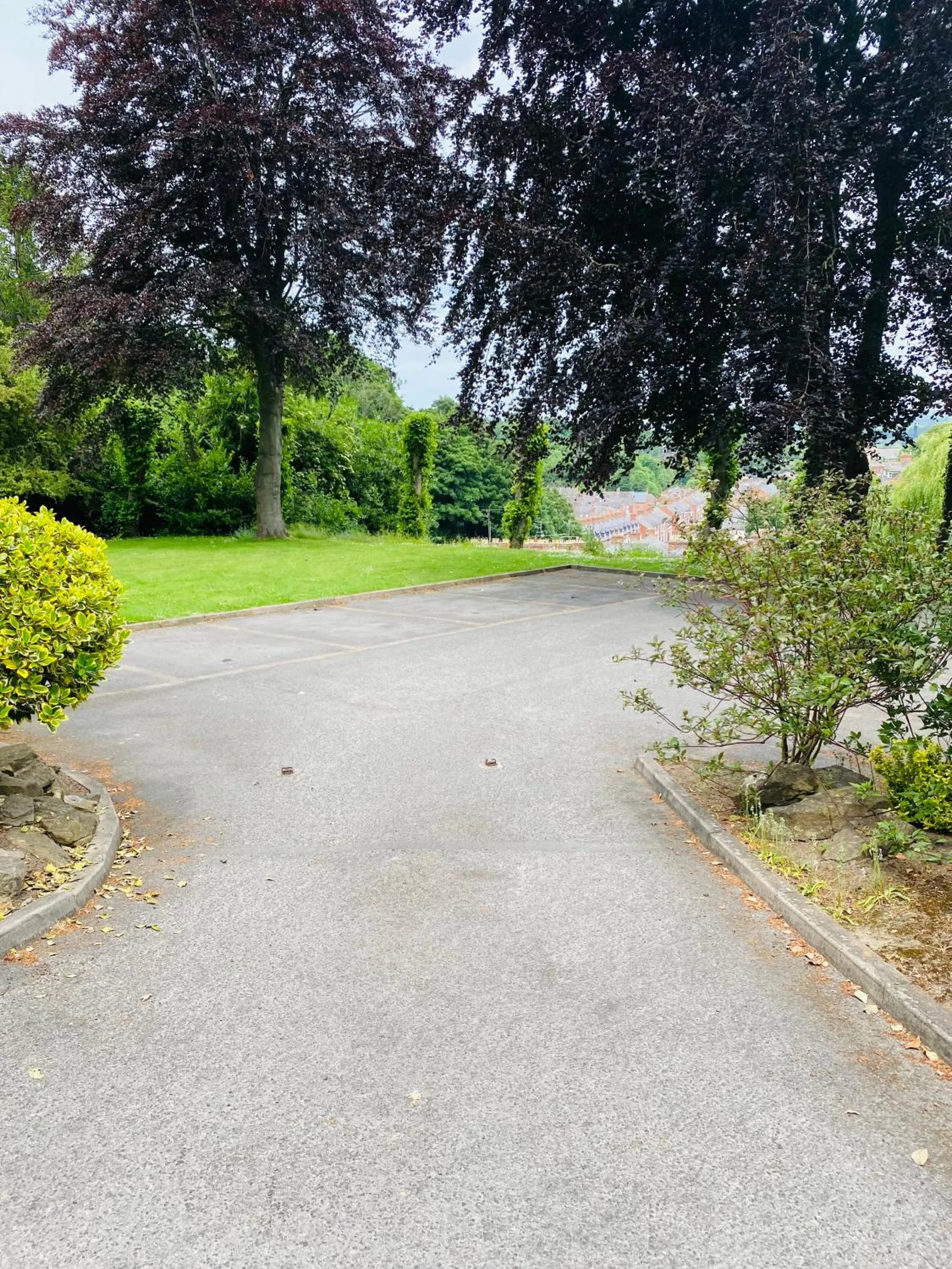 Property building in Farnley Tower Guesthouse