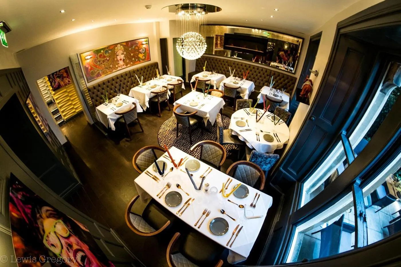 Restaurant/places to eat in Farnley Tower Guesthouse