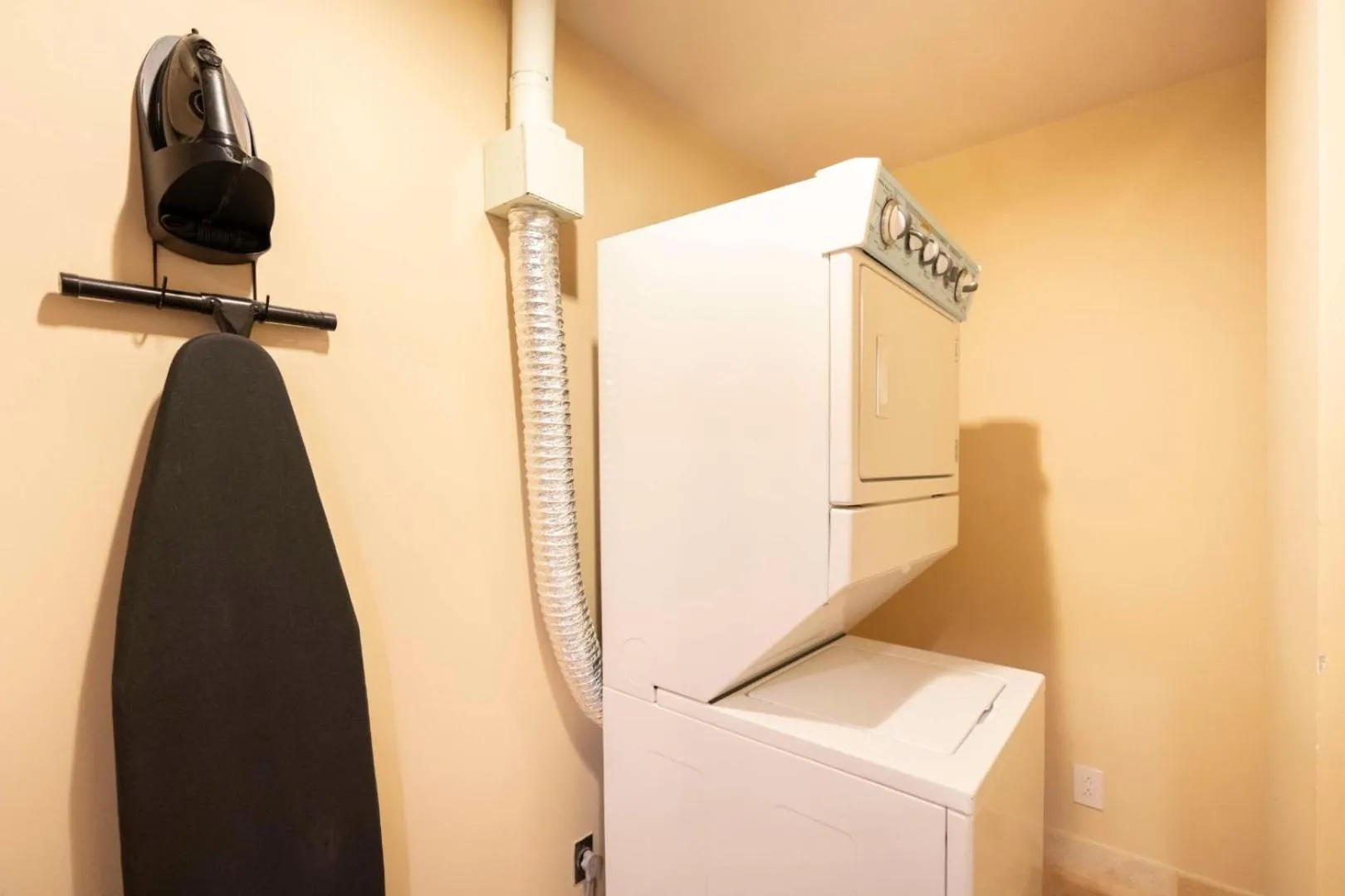 flat iron in Crocs Resort & Casino