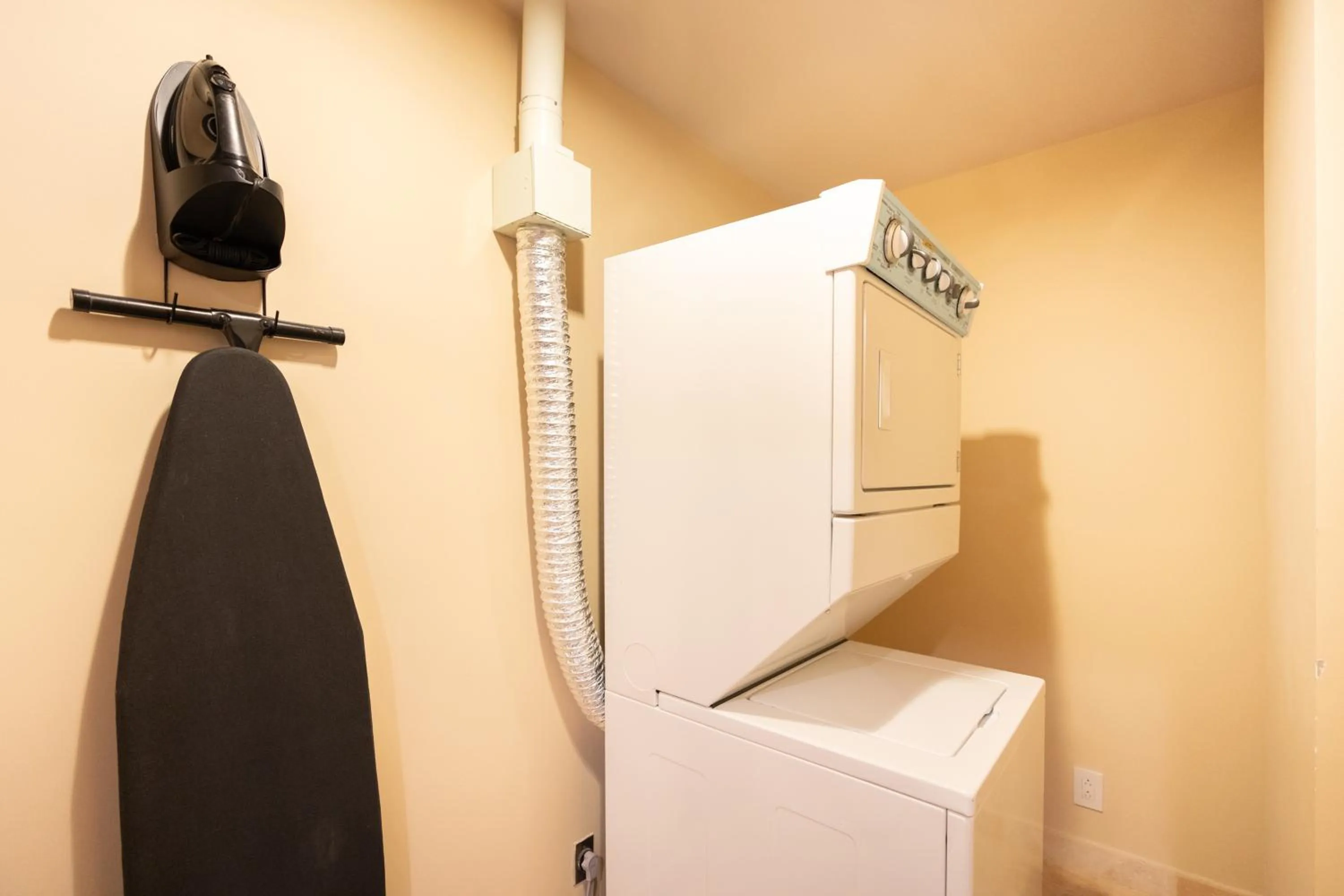 laundry in Crocs Resort & Casino