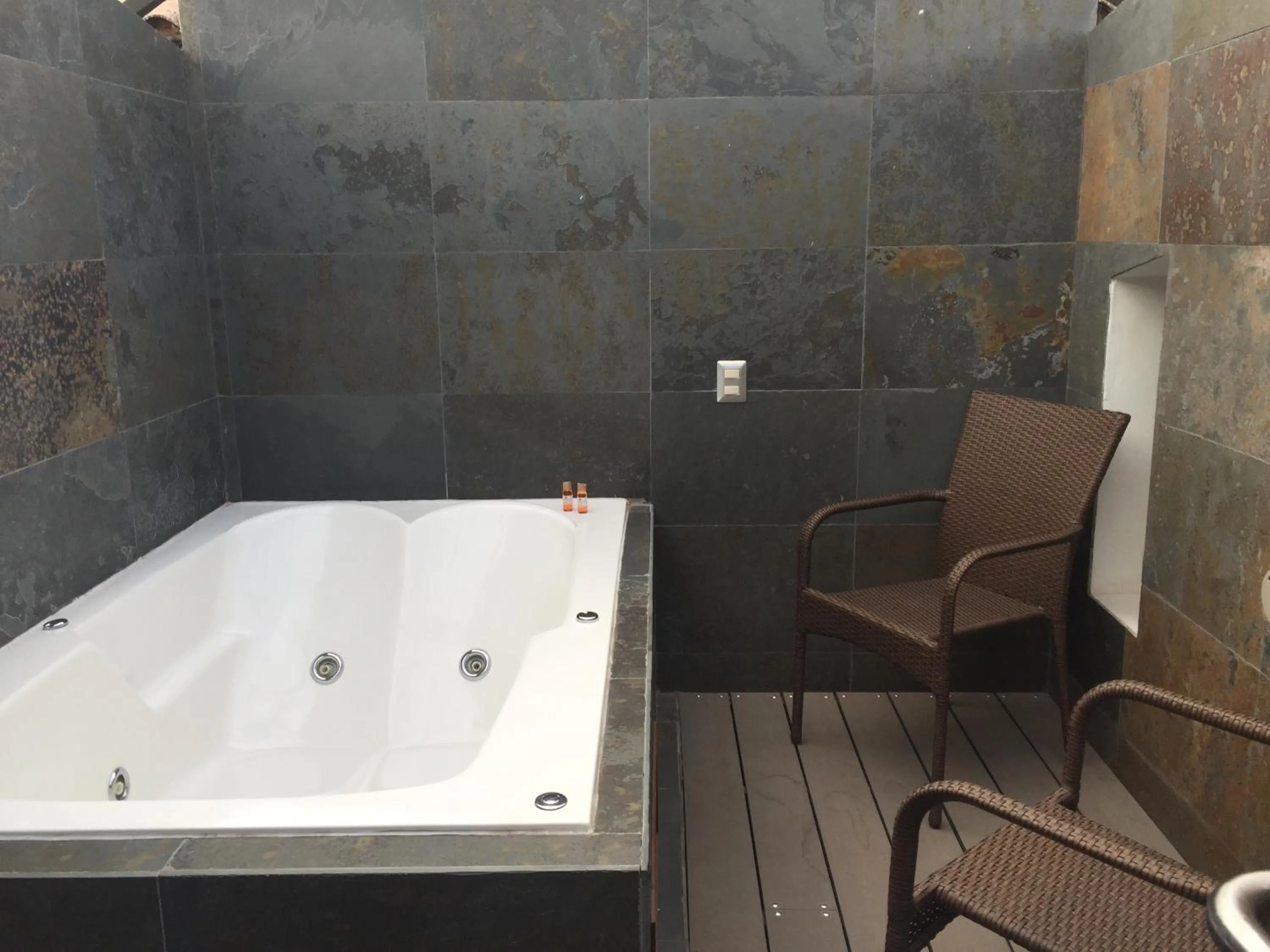 Balcony/Terrace in Atiq Boutique Hotel