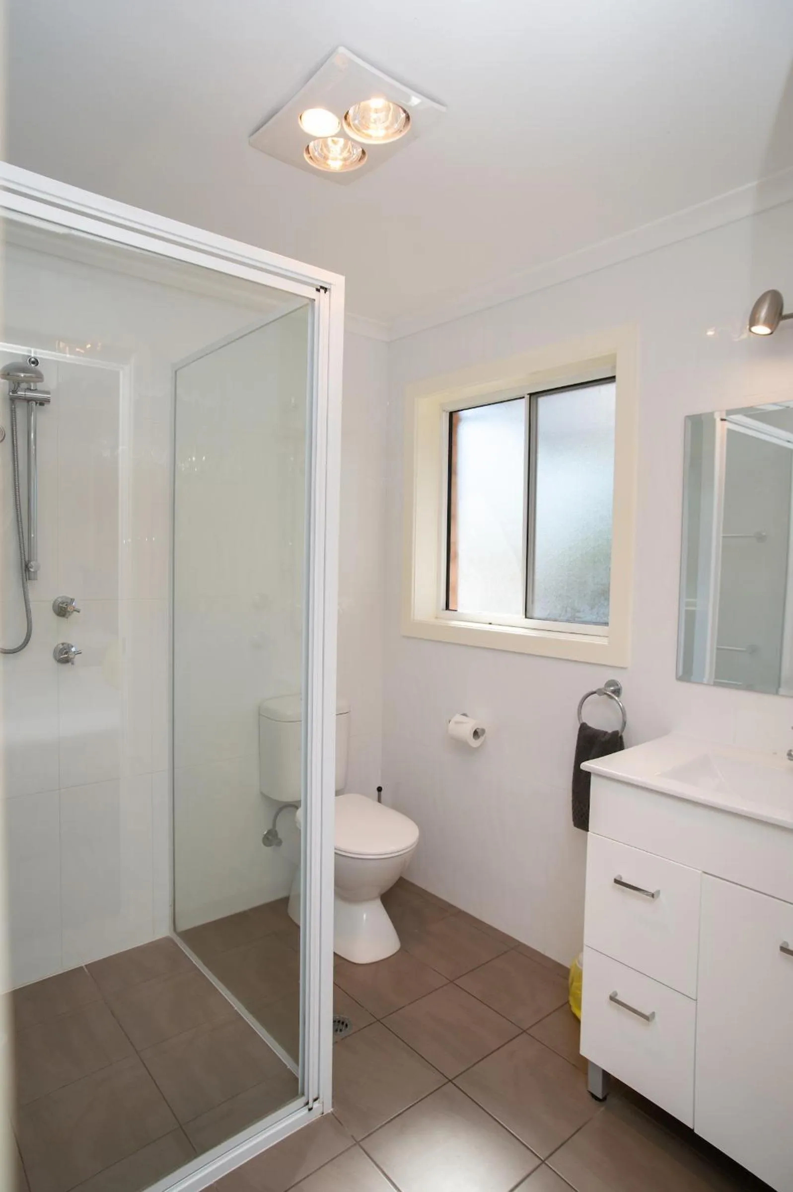 Bathroom in Manera Heights Apartments