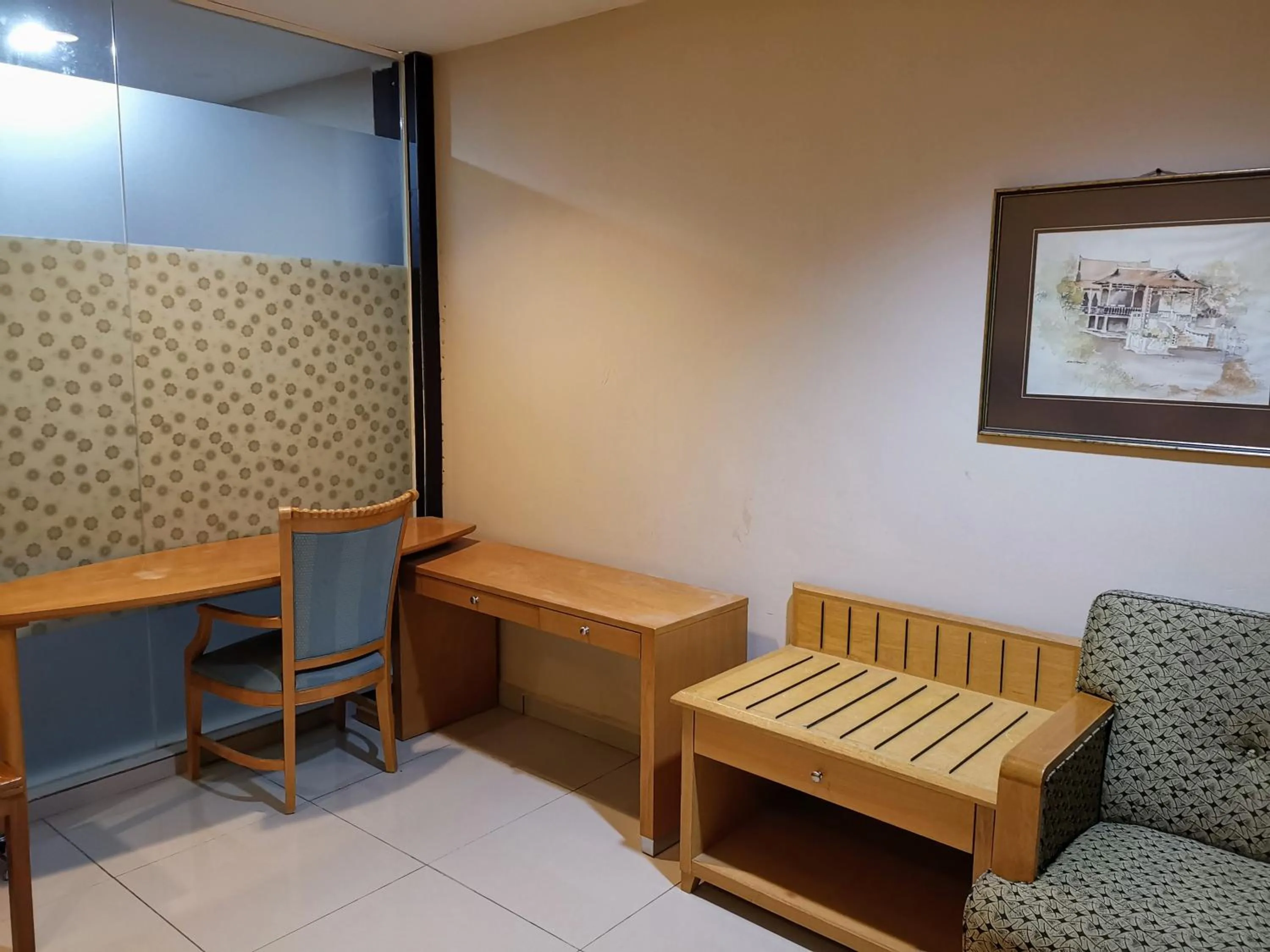 Seating area in Hotel Centre Point Tampin