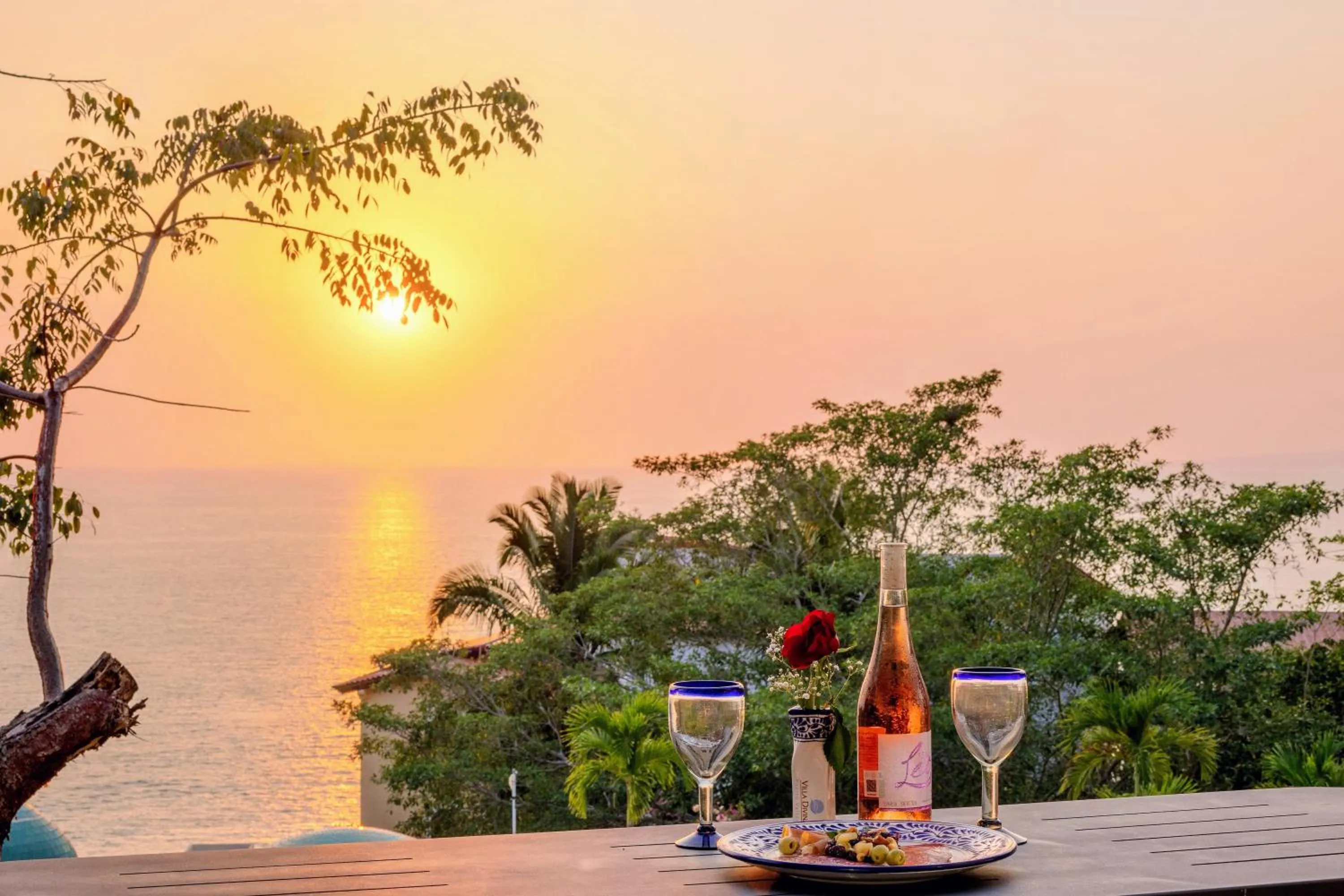 Drinks in Villa Divina Luxury Boutique - Adults Only