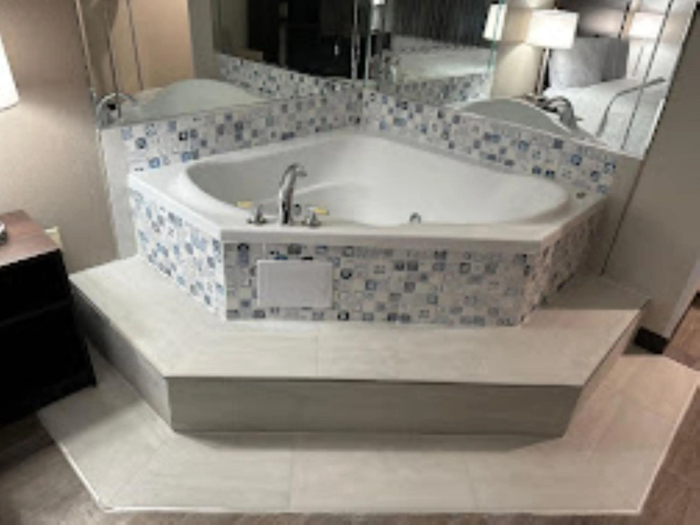 Bath in Red Roof Inn Charleston - Dunbar