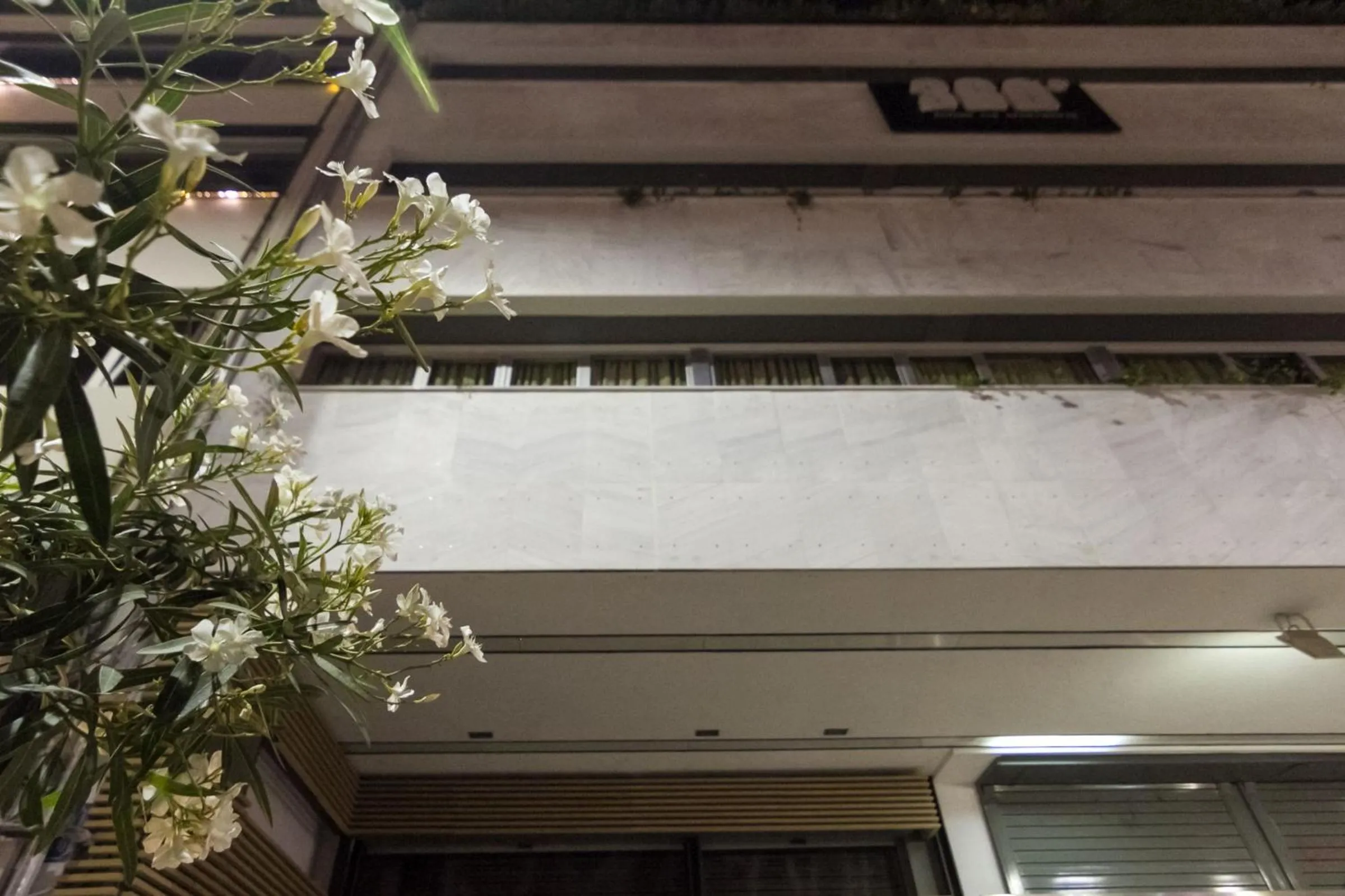 Facade/entrance in 360 Degrees