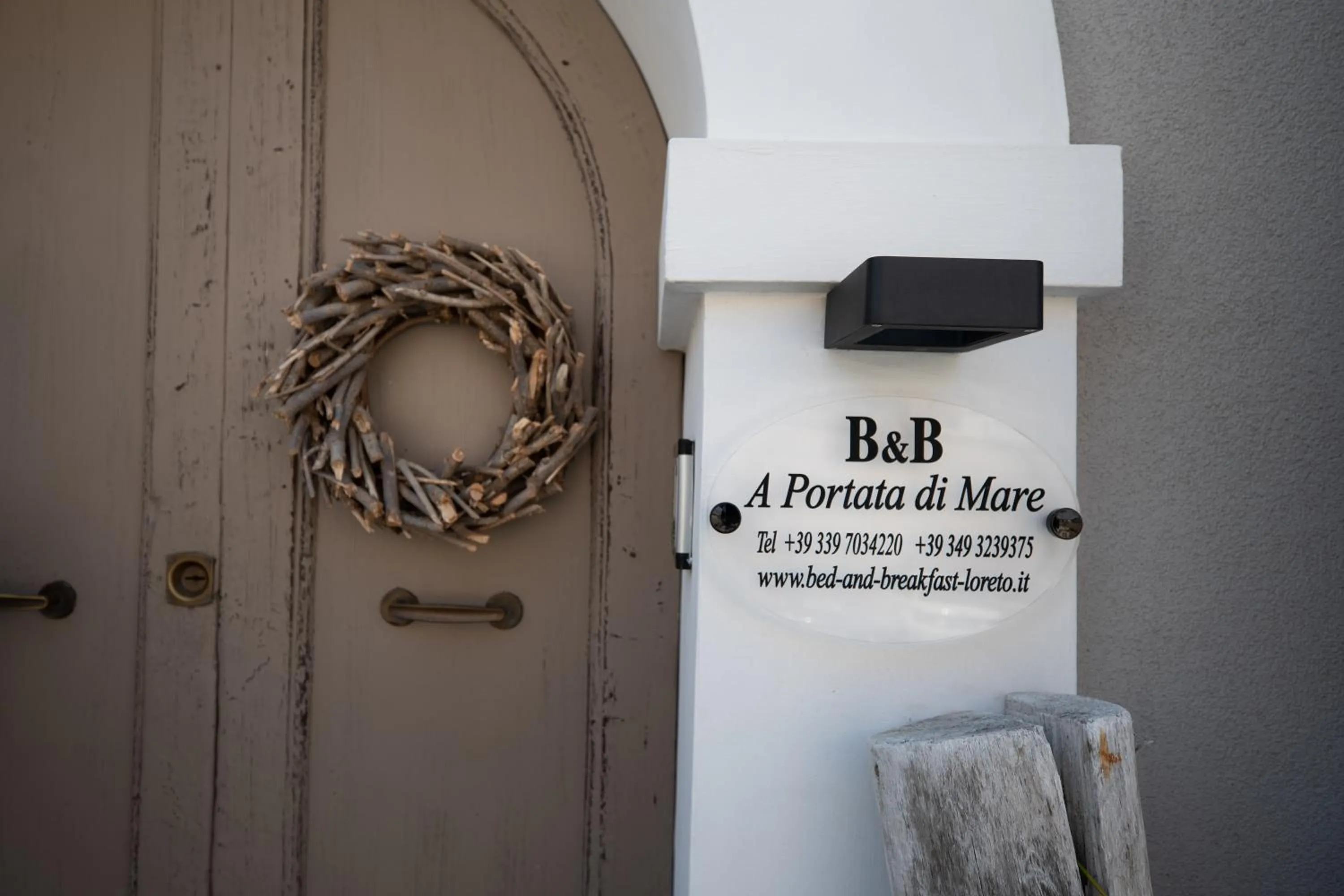 Facade/entrance in B&B A Portata di Mare