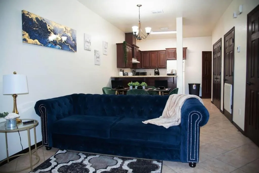 Apartment - single occupancy in Modern 2 bed 2-bath next to University UTRGV