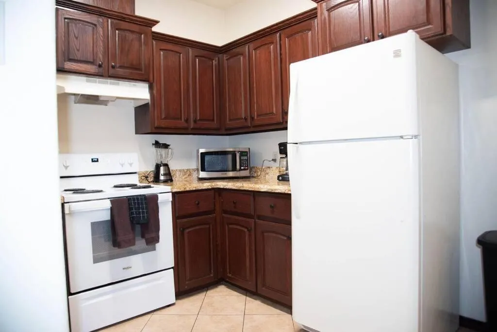 Modern 2 bed 2-bath next to University UTRGV