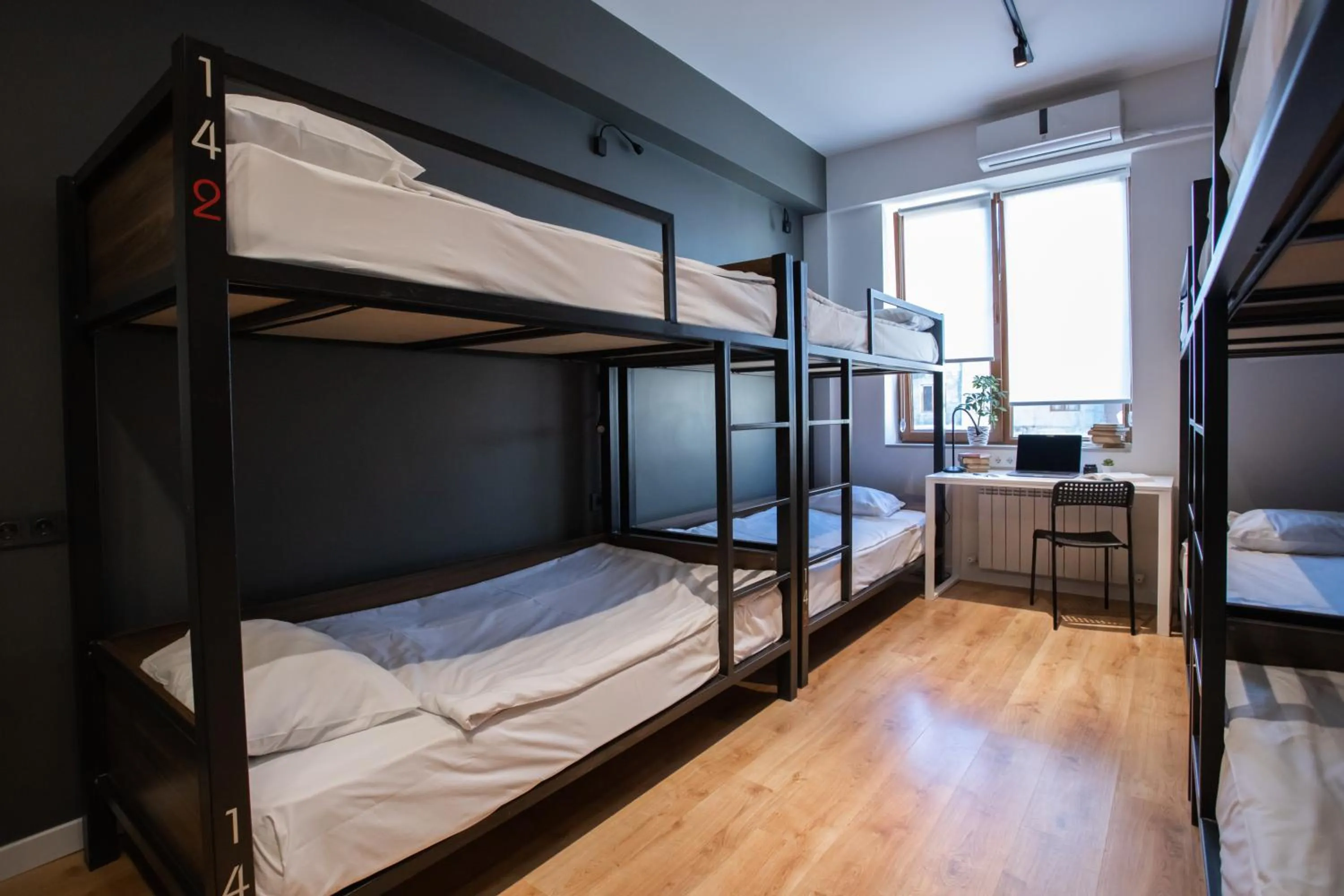 Photo of the whole room, Bed in Kantar Hostel