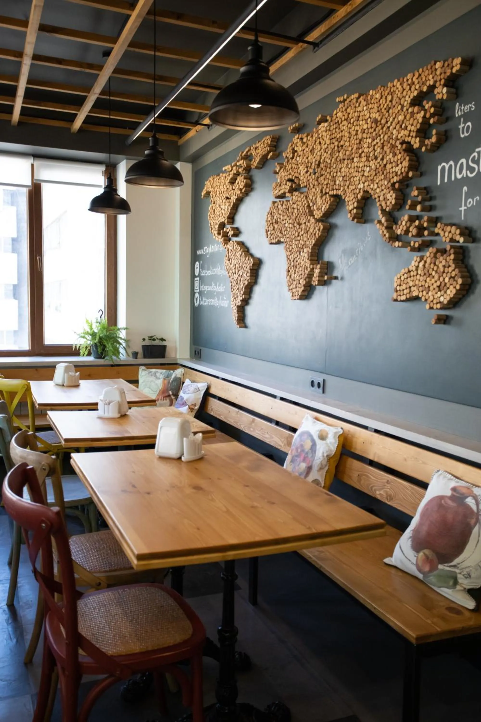 Decorative detail in Kantar Hostel