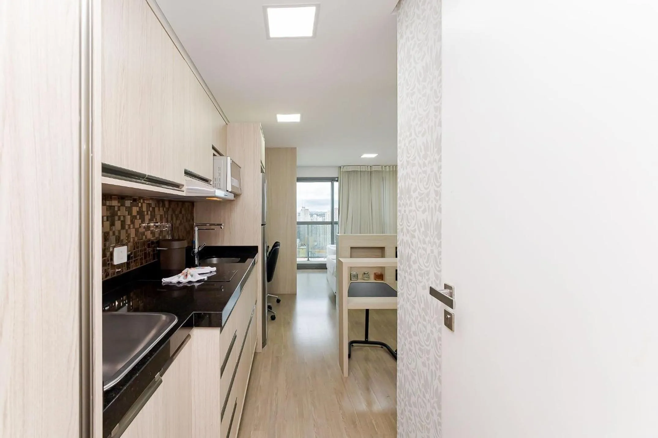 Kitchen or kitchenette in 7th Avenue - Centro | Curitiba | Gonzaga Stays