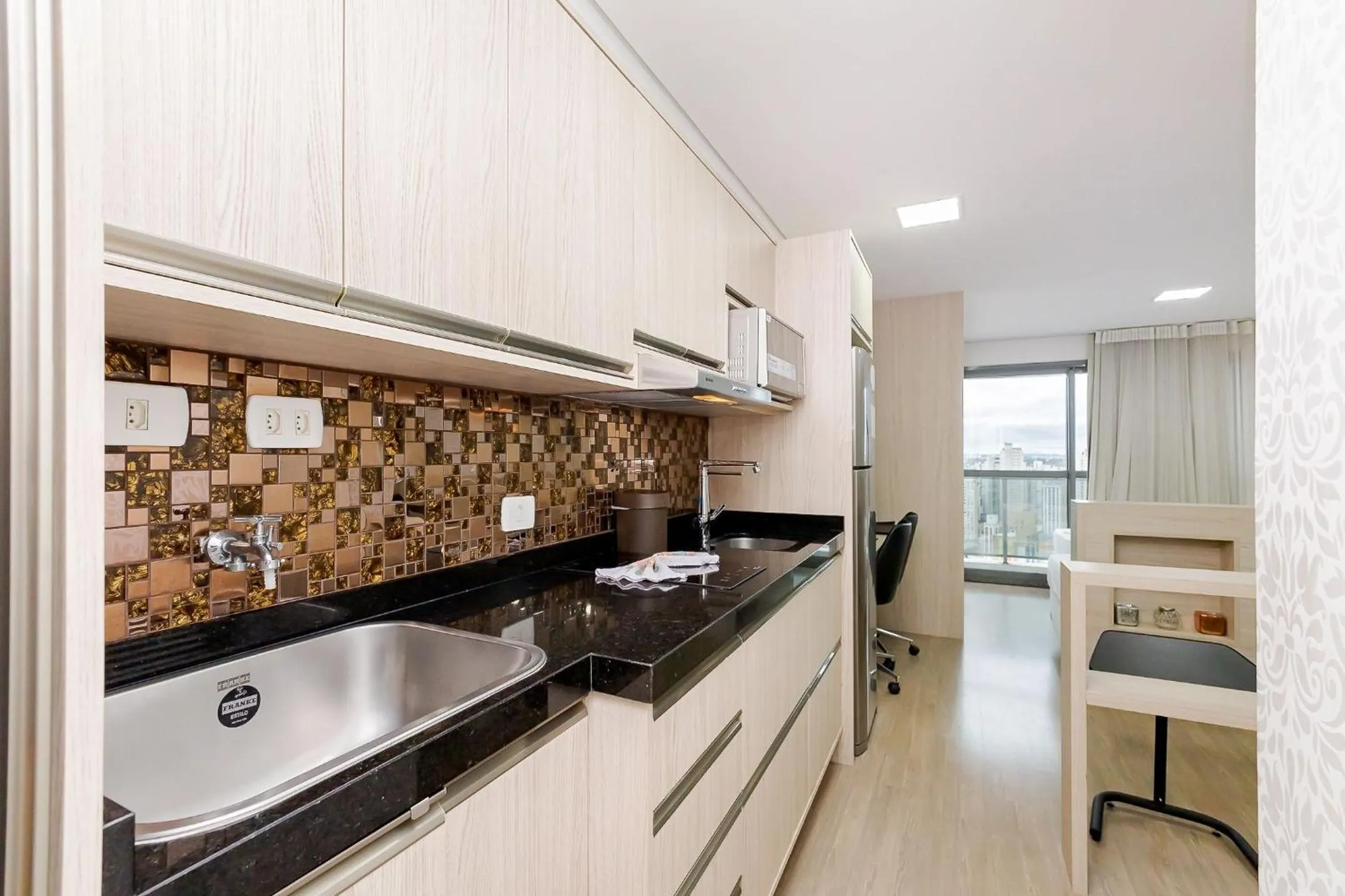 Kitchen or kitchenette in 7th Avenue - Centro | Curitiba | Gonzaga Stays