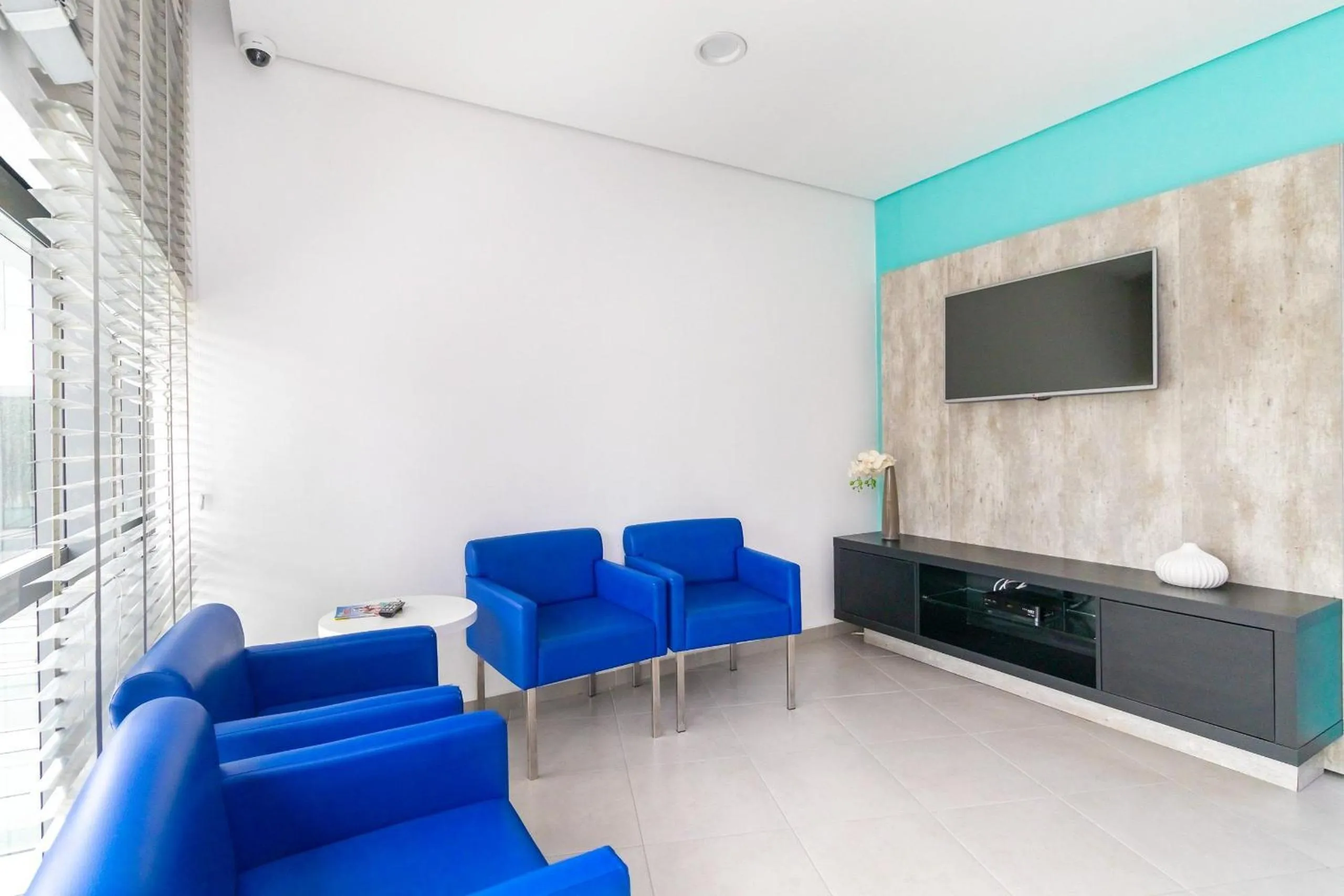 Area and facilities in 7th Avenue - Centro | Curitiba | Gonzaga Stays