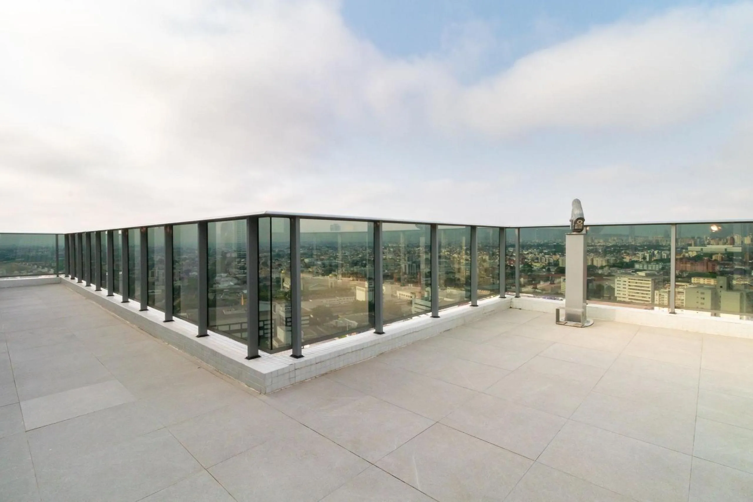 Balcony/Terrace in 7th Avenue - Centro | Curitiba | Gonzaga Stays