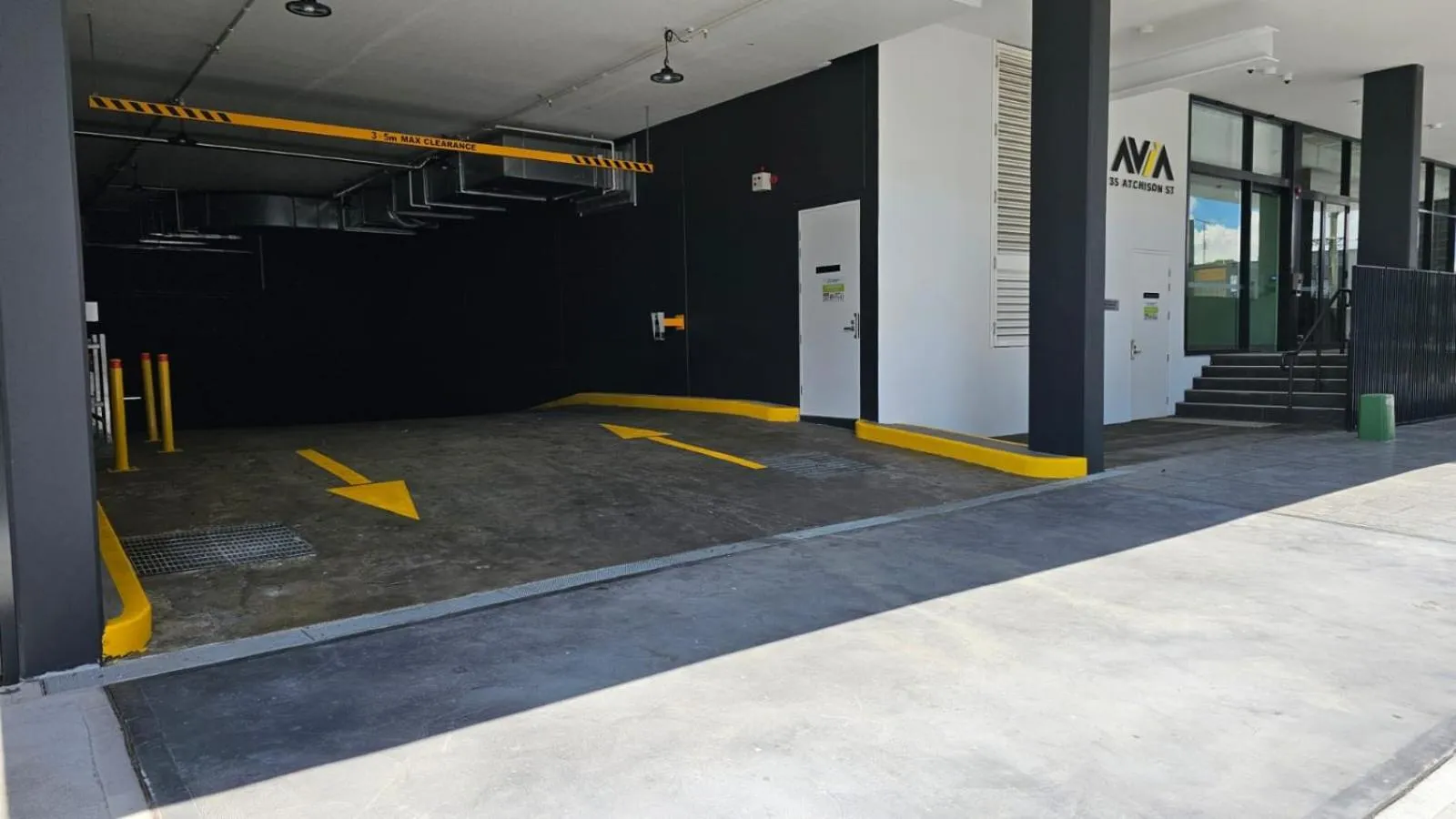 Parking in Stay Kula Wollongong