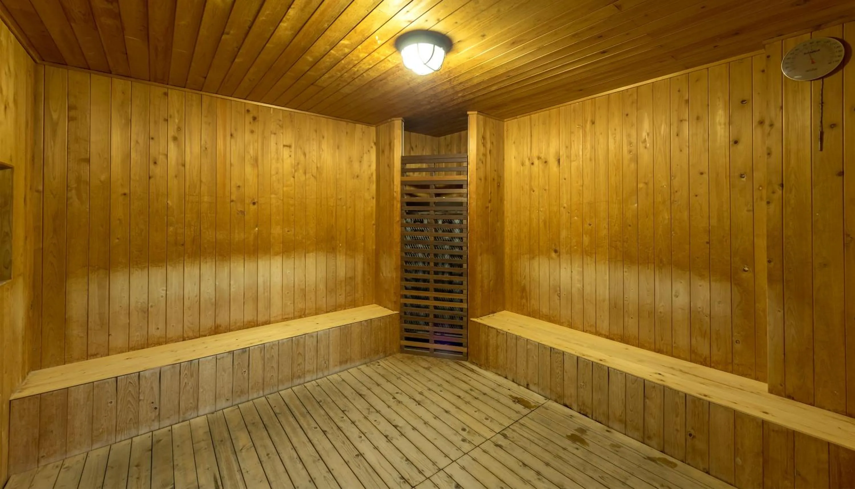 Sauna in Friemily Pool Villa & Hotel