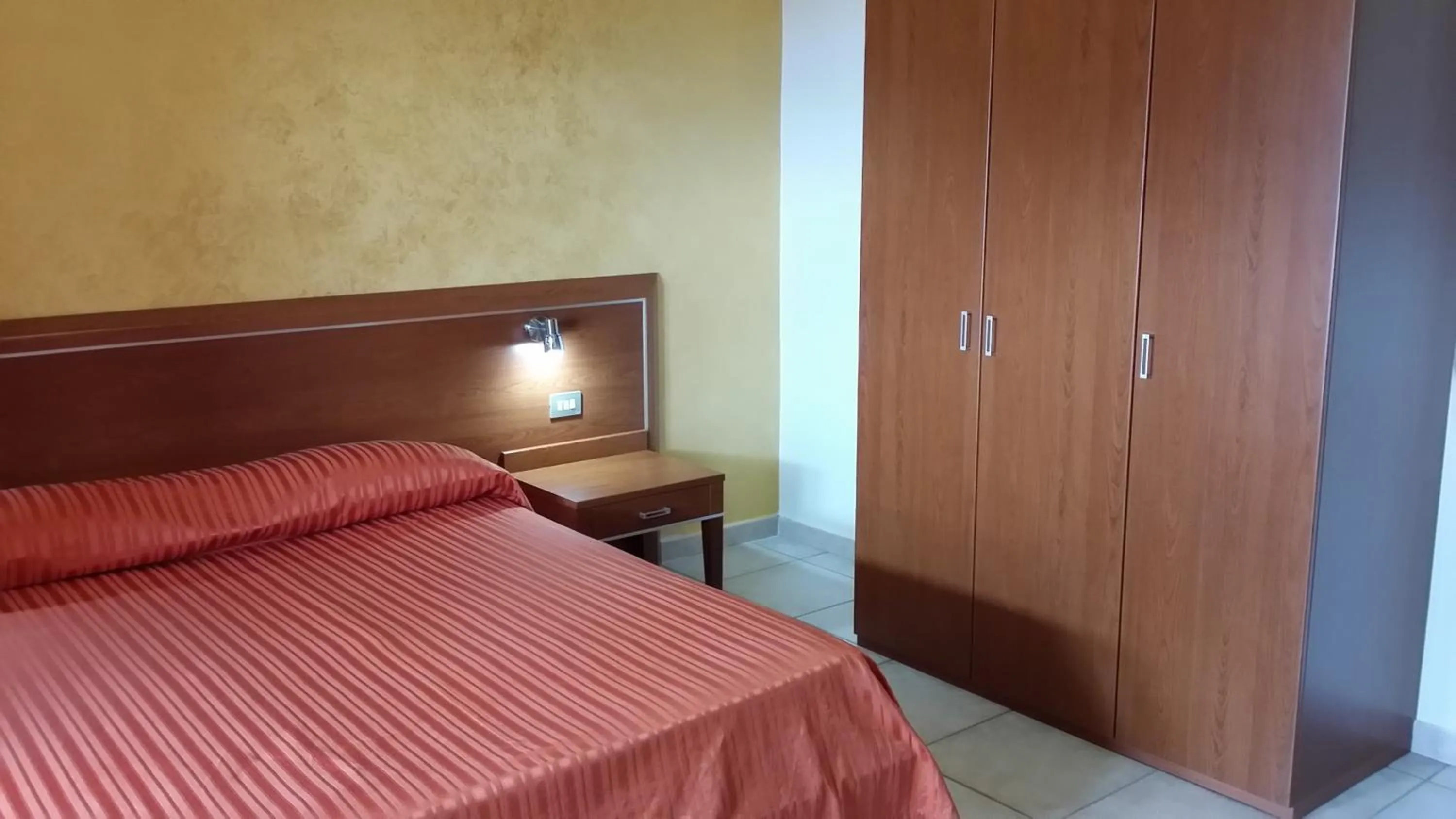 Bedroom, Bed in B&B il Tulipano