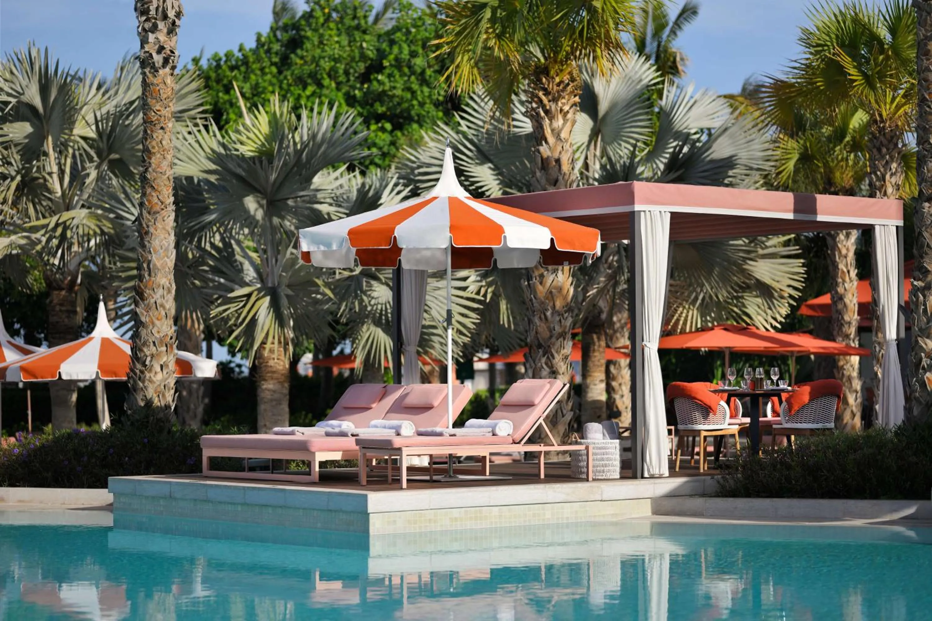 Pool view in Banyan Tree Dubai at Bluewaters
