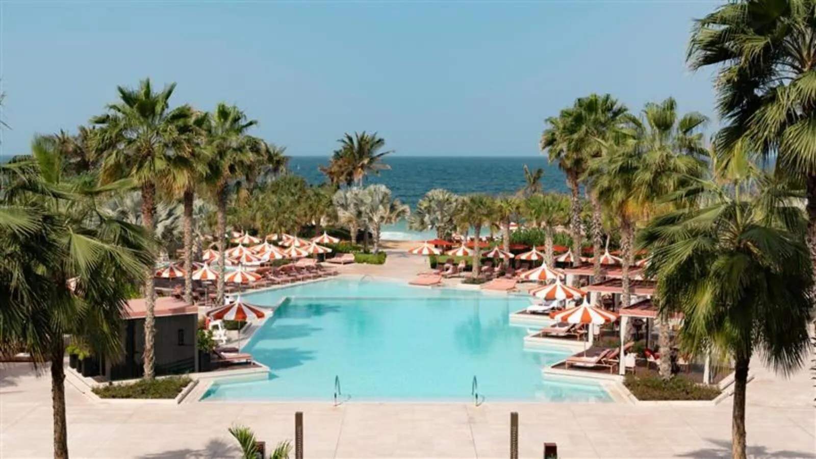 Property building in Banyan Tree Dubai at Bluewaters