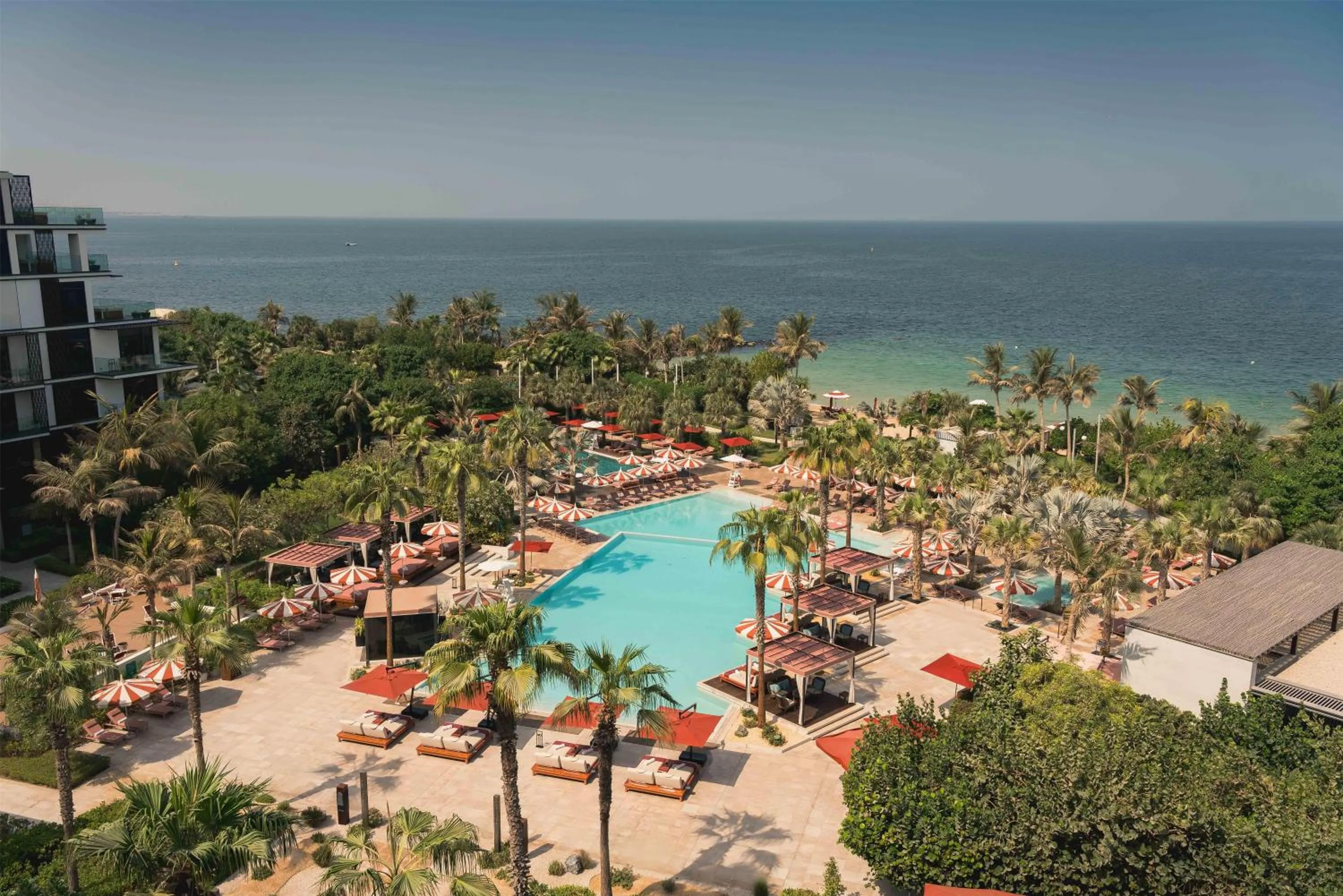 Property building in Banyan Tree Dubai at Bluewaters