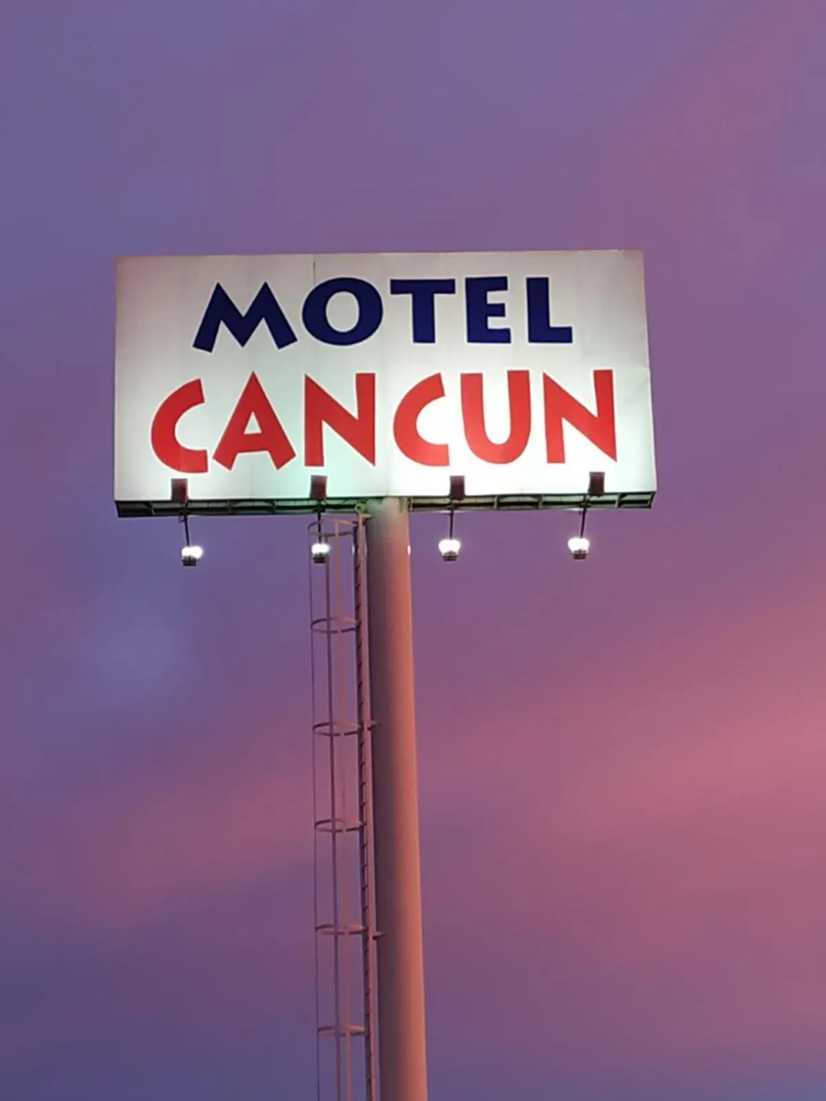 Motel Cancun León