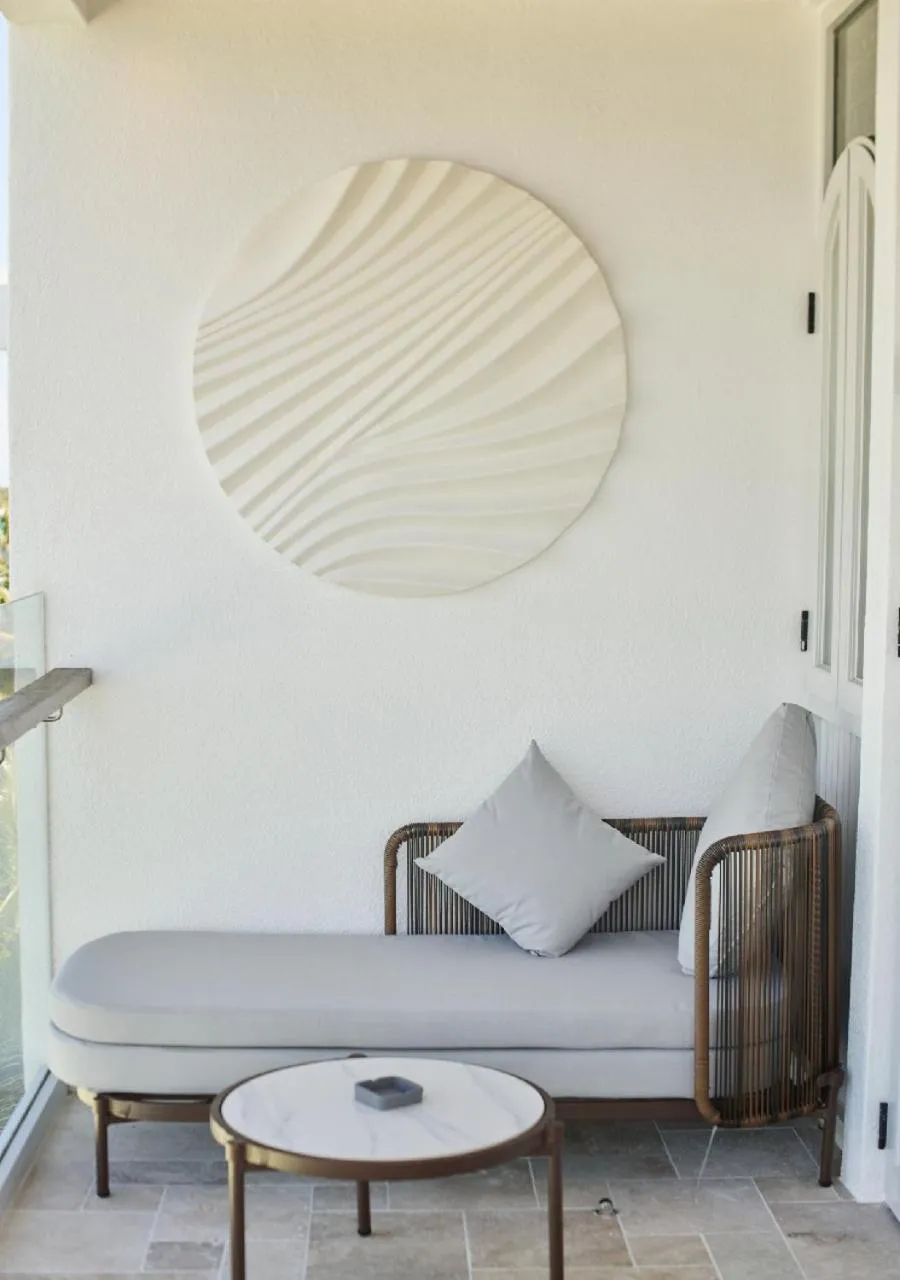 Day in Stone Hotels Dhiffushi