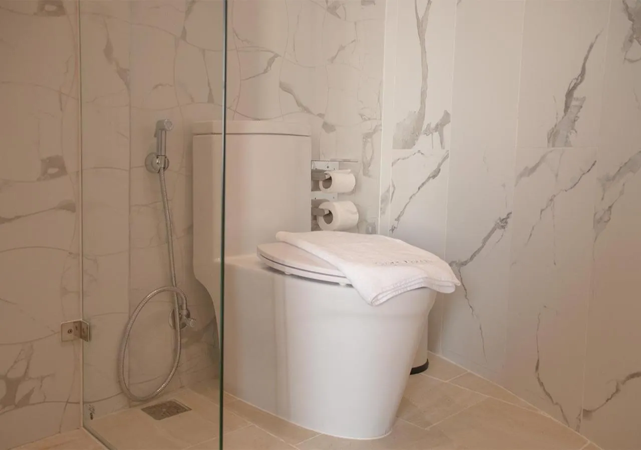 Bathroom in Stone Hotels Dhiffushi