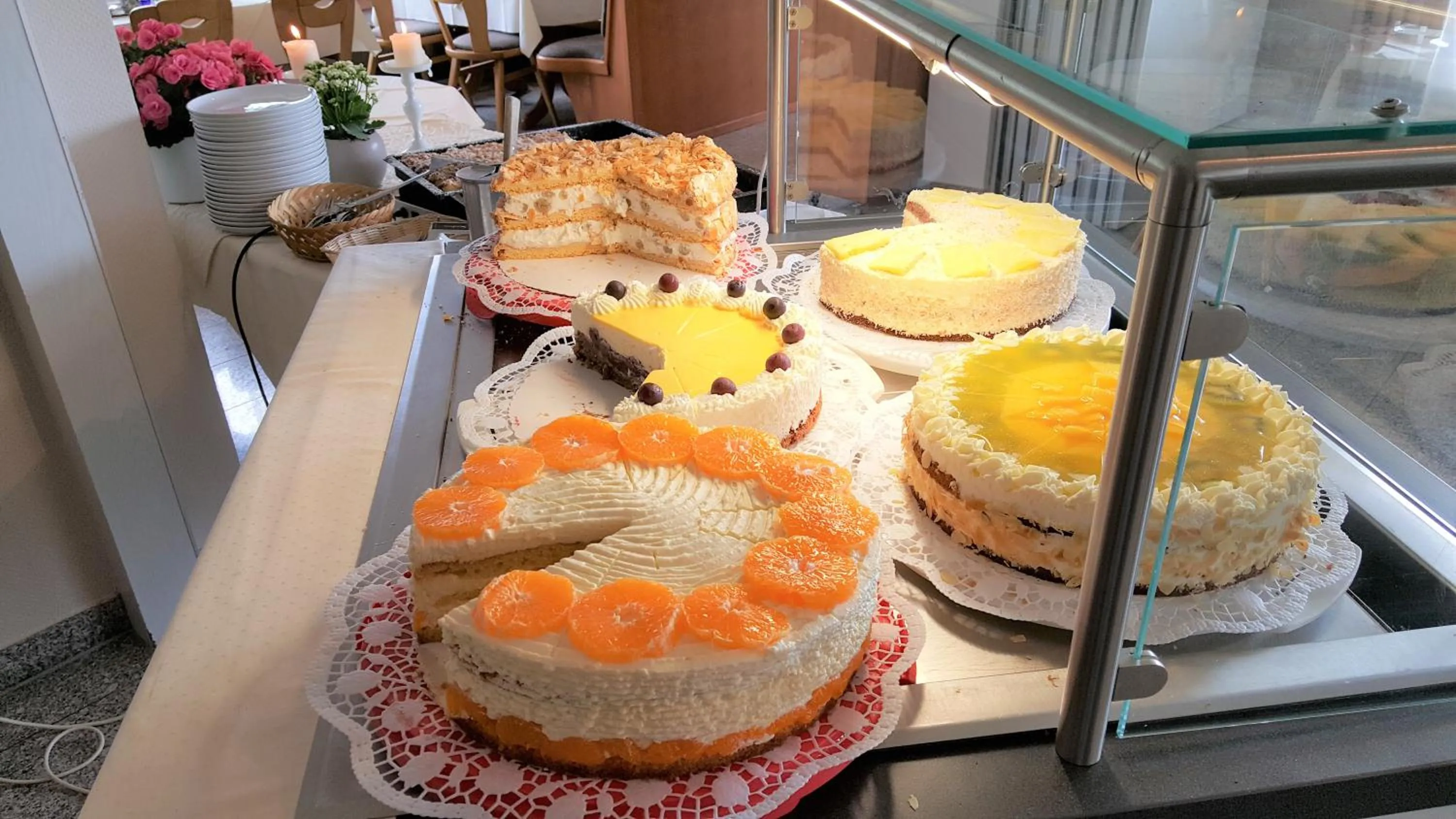 Restaurant/places to eat in Rhön-Hotel Sonnenhof - Restaurant & Café