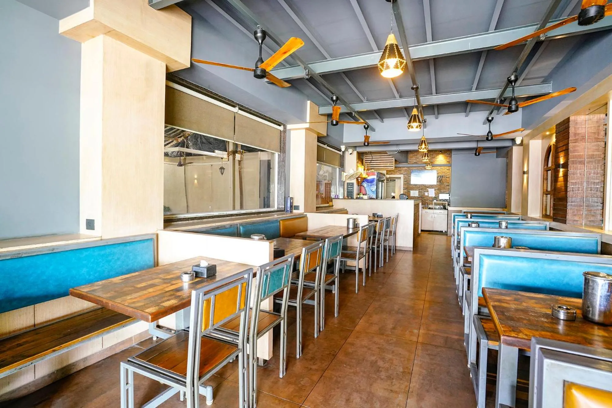 Restaurant/places to eat in FabHotel Prime Shubham Comforts