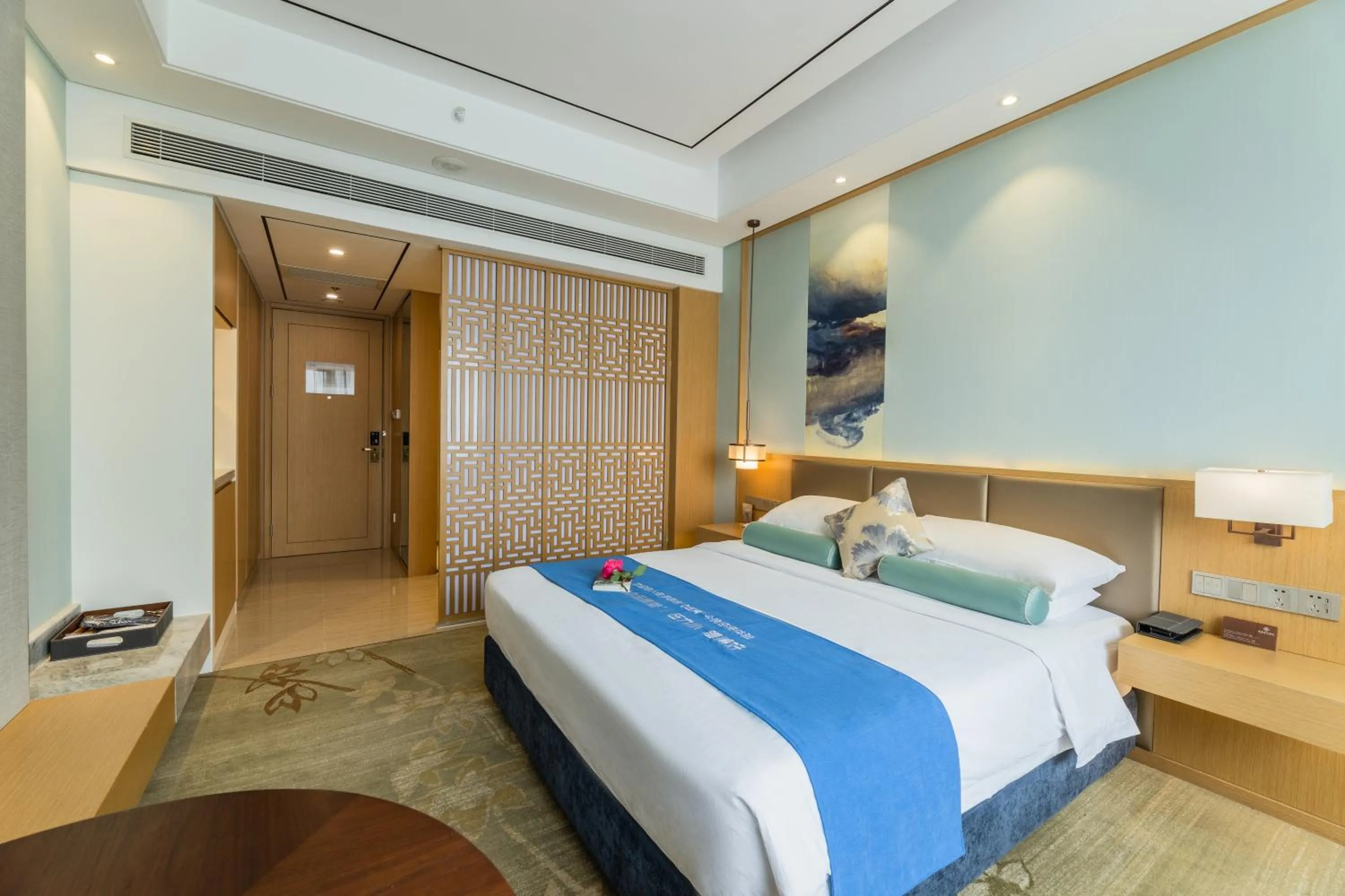 Bed in Century Runhua Hotel