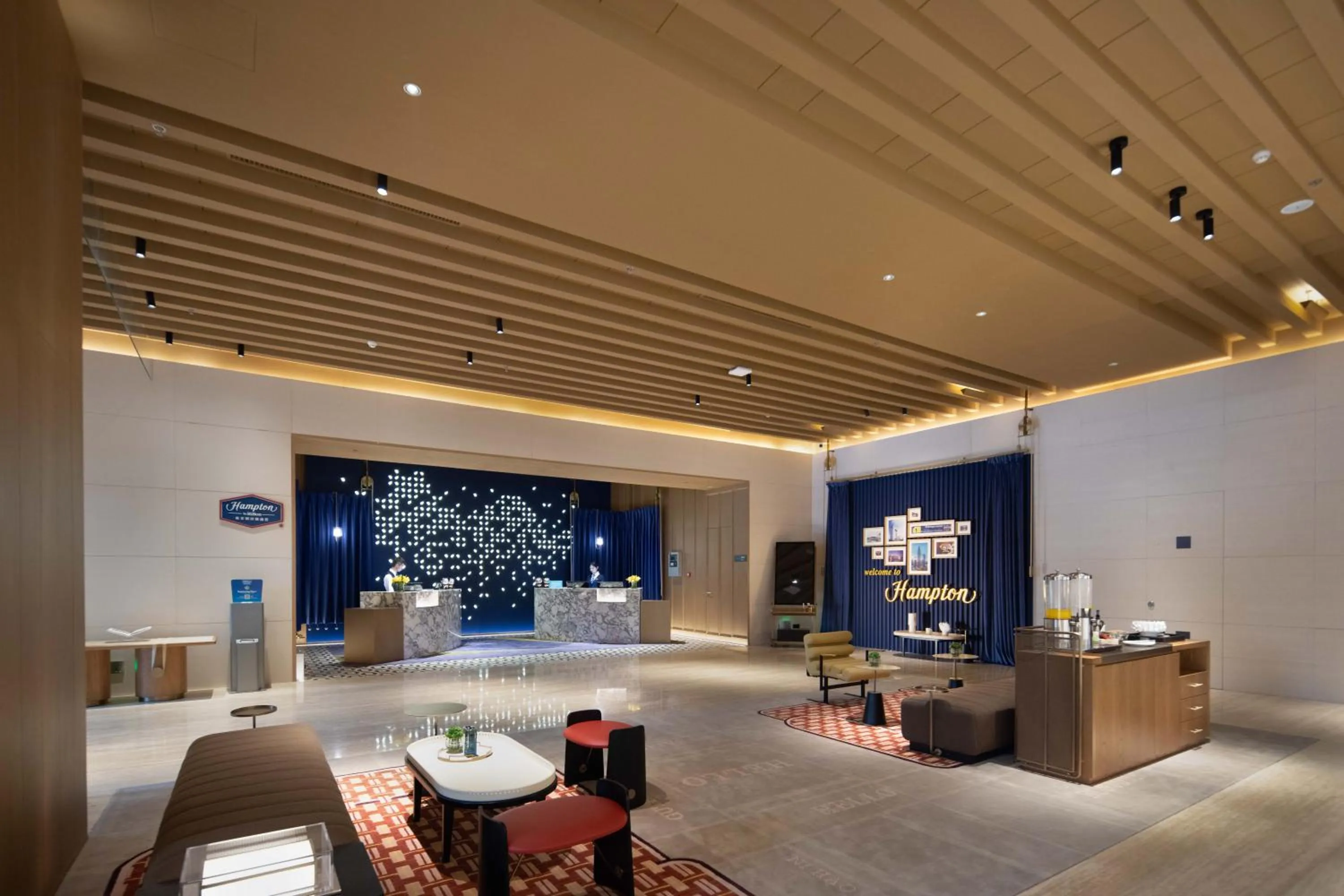 Lobby or reception in Hampton by Hilton Shenzhen Nanshan Science and Technology Park