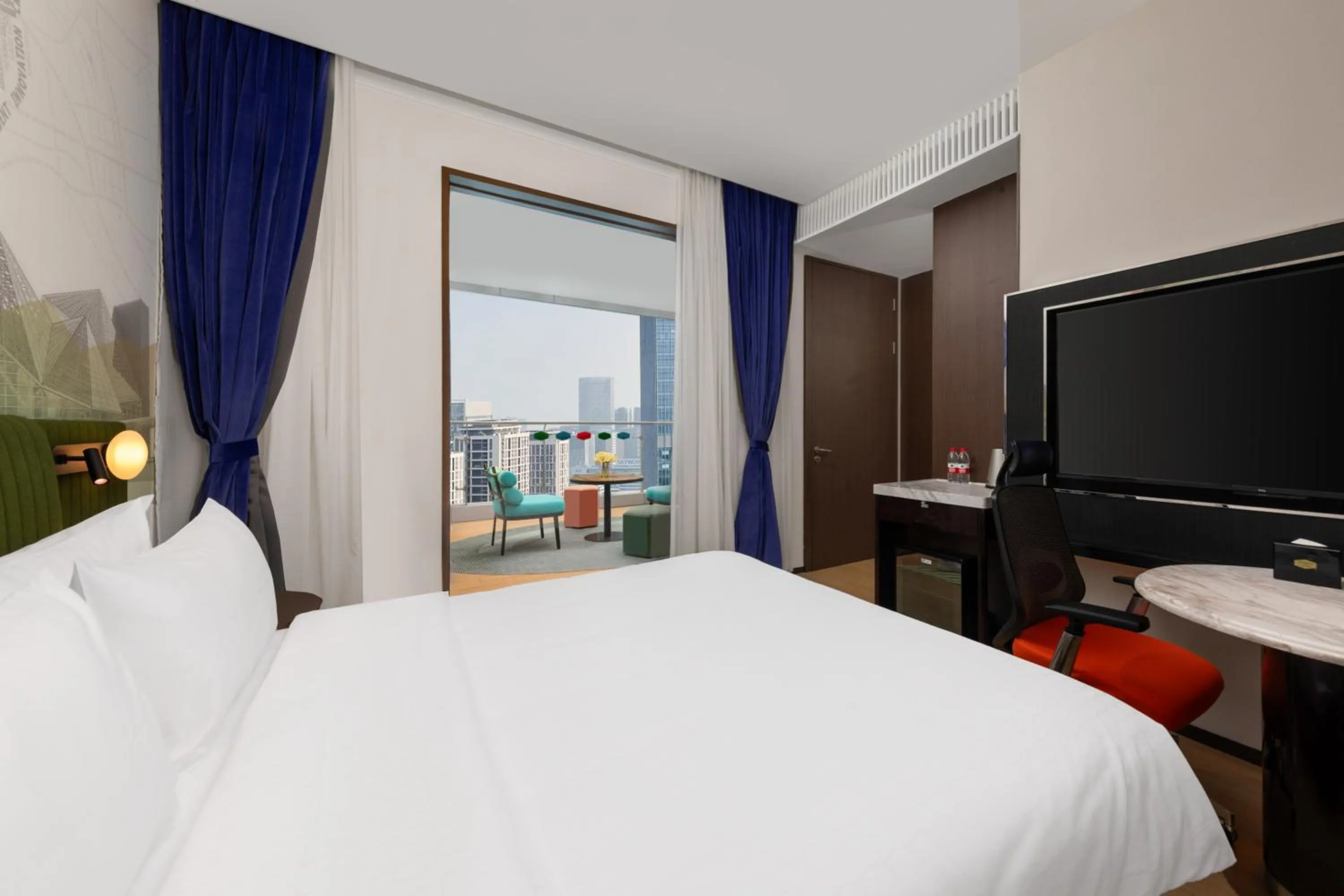 Bedroom, Bed in Hampton by Hilton Shenzhen Nanshan Science and Technology Park