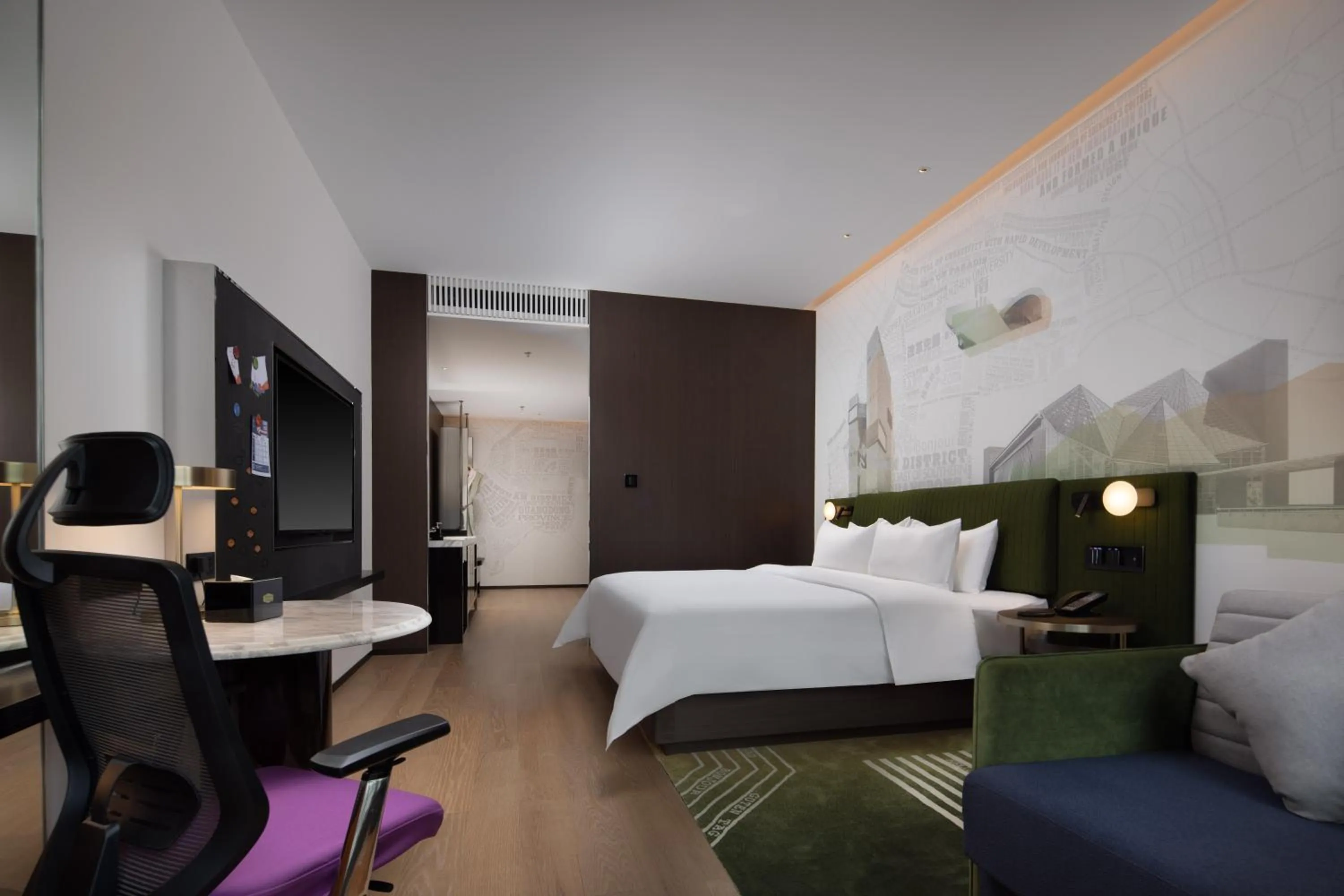 Photo of the whole room, Bed in Hampton by Hilton Shenzhen Nanshan Science and Technology Park