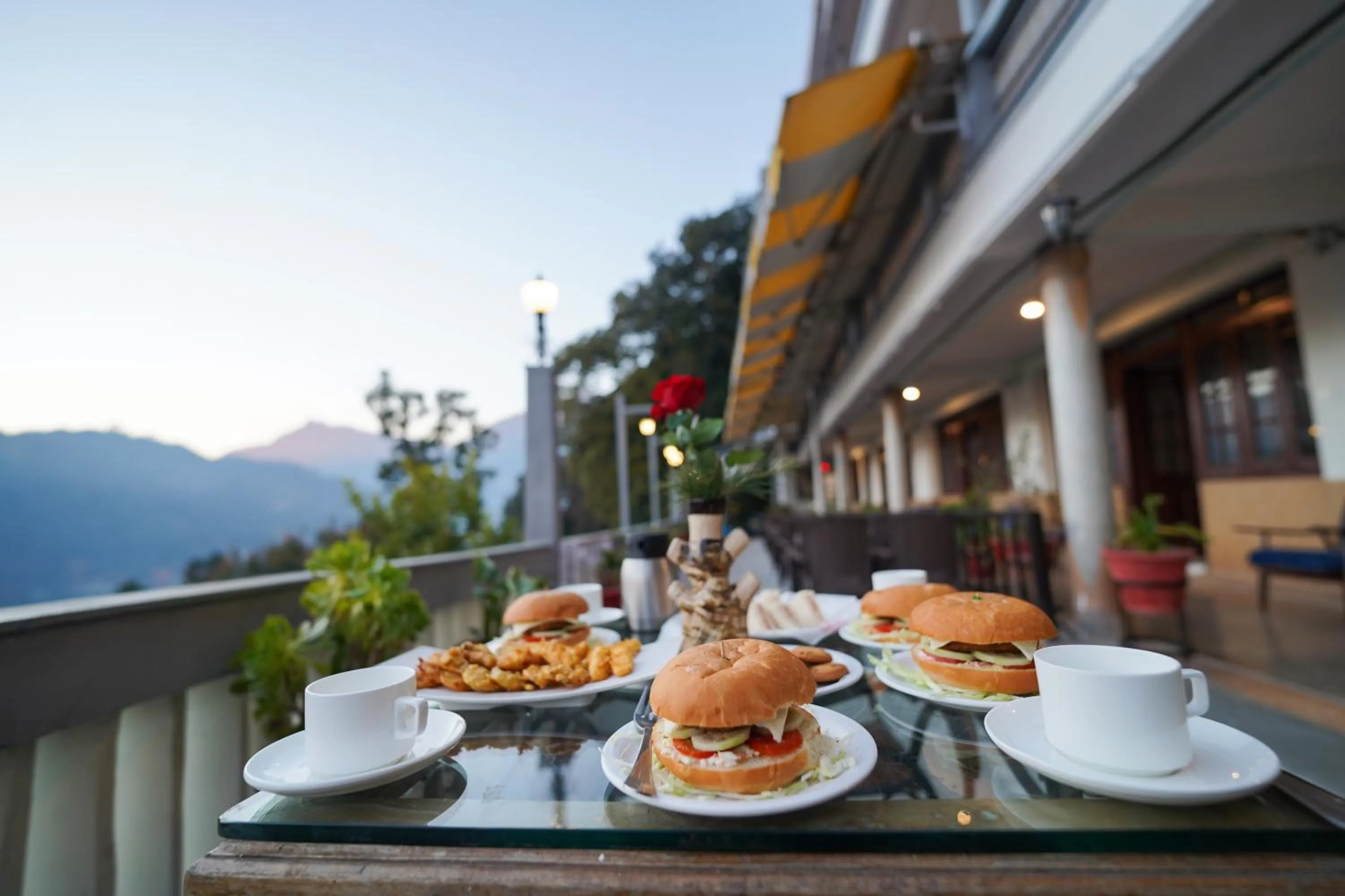 Food and drinks in Hotel Silverton