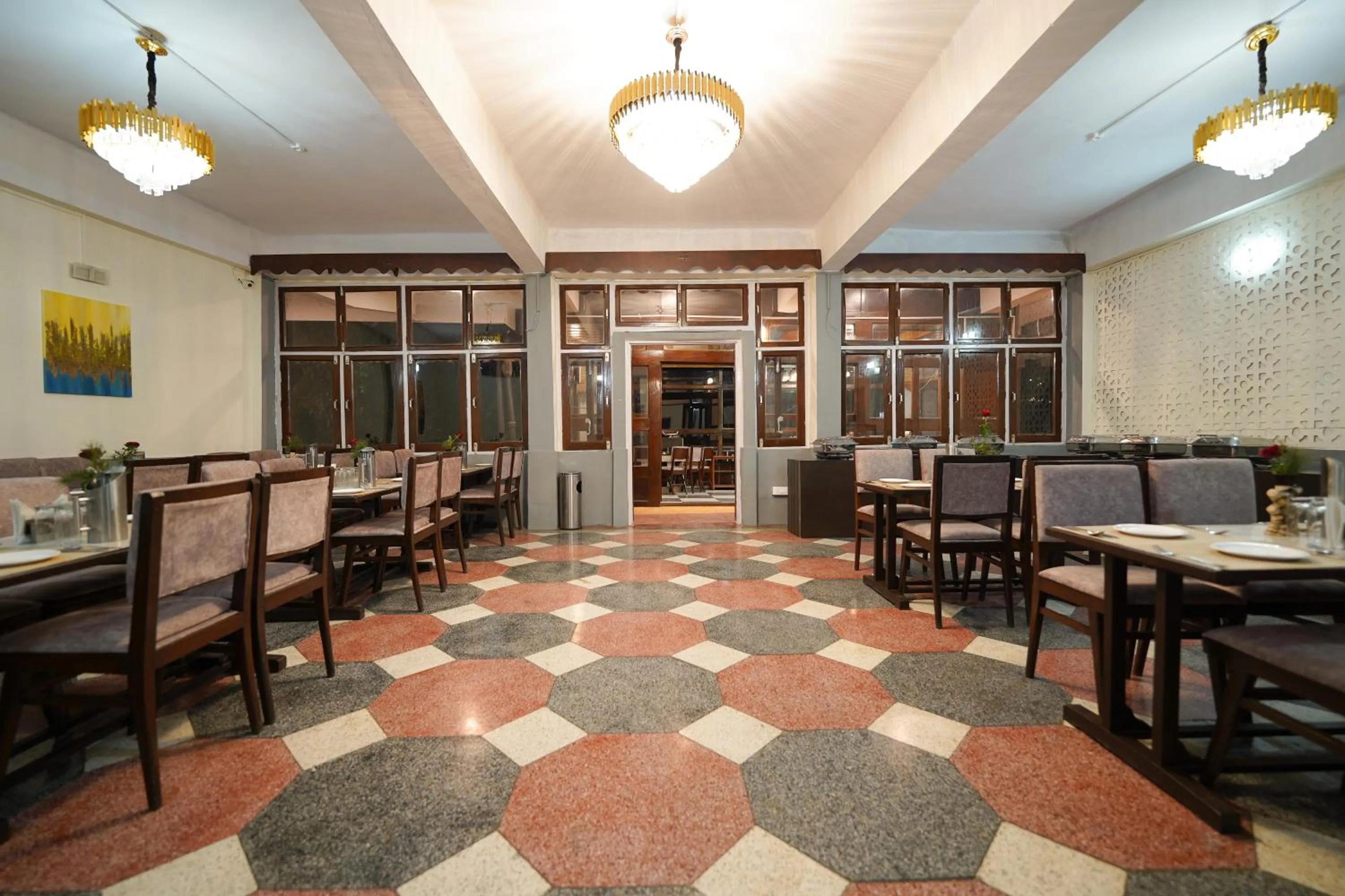 Restaurant/places to eat in Hotel Silverton